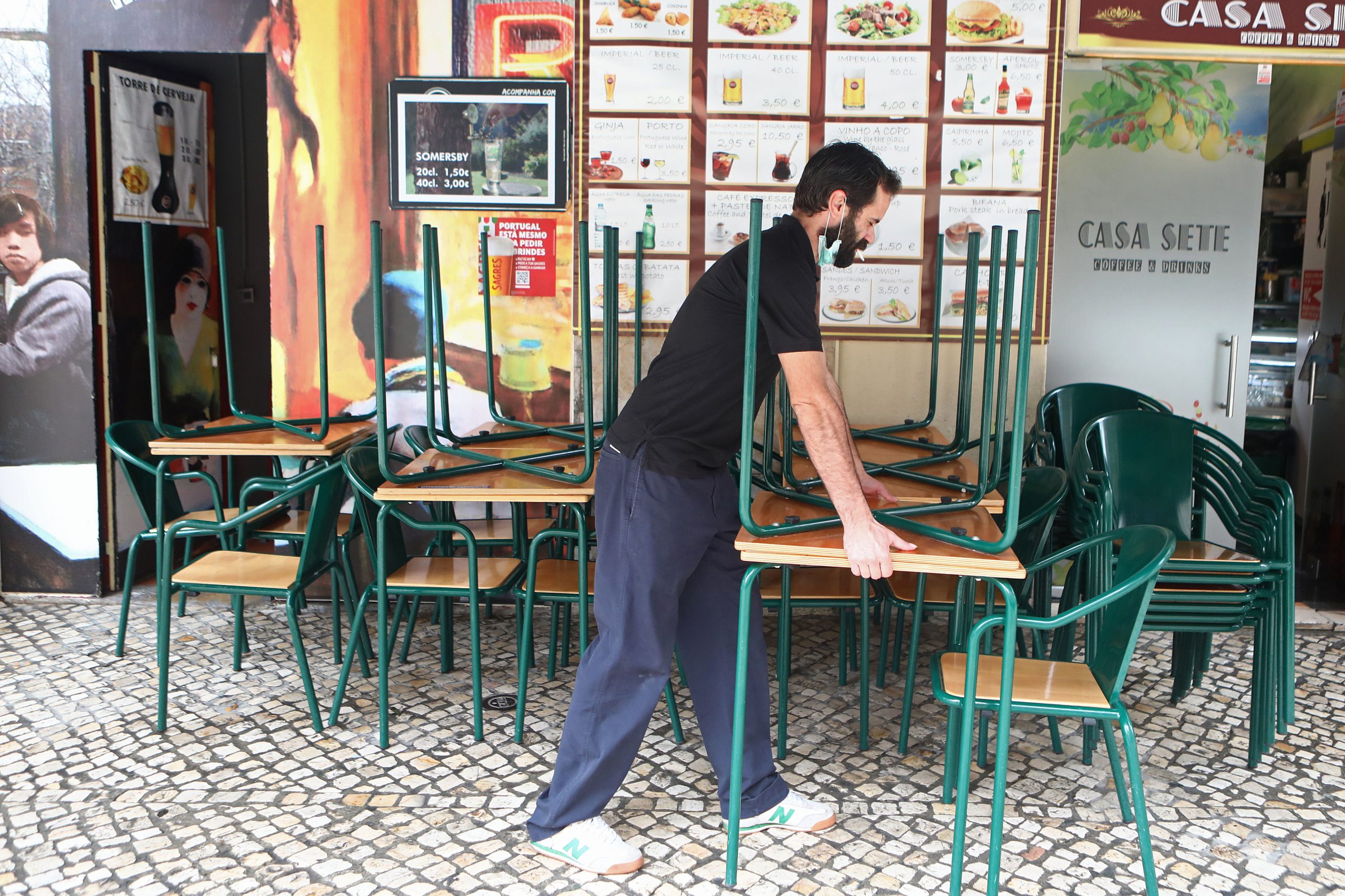Restauração e atividades artísticas em Lisboa podem solicitar apoios a partir de 4.ª-feira