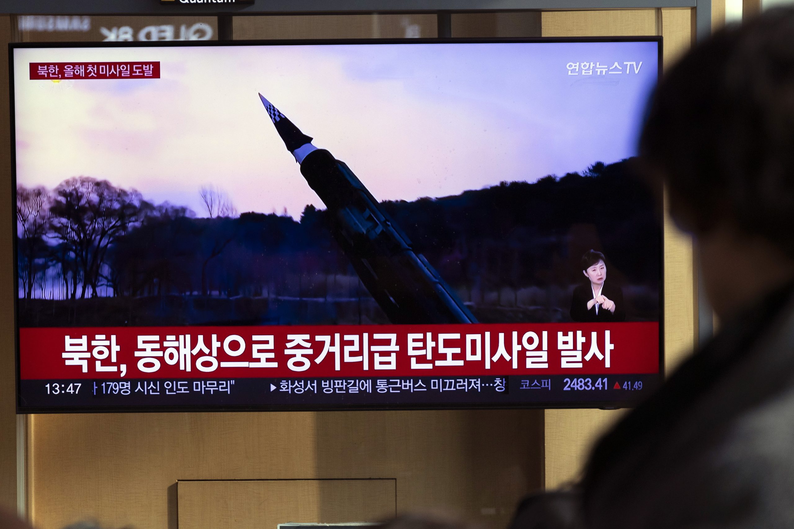 Seul diz que Pyongyang disparou novo projétil não identificado para mar do Japão