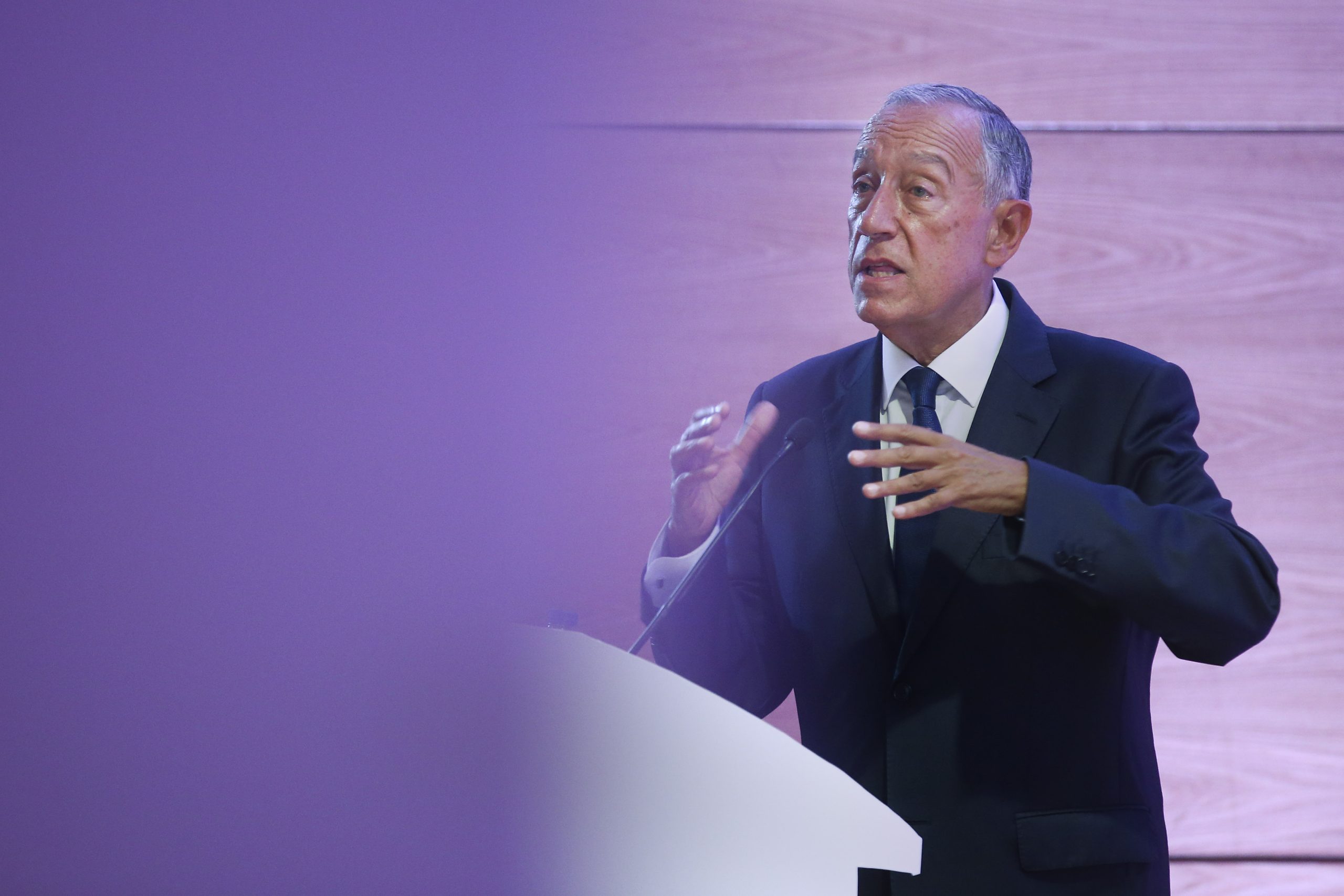OE2016: PR diz que execução mostra que há condições para que défice fique em 2,5%