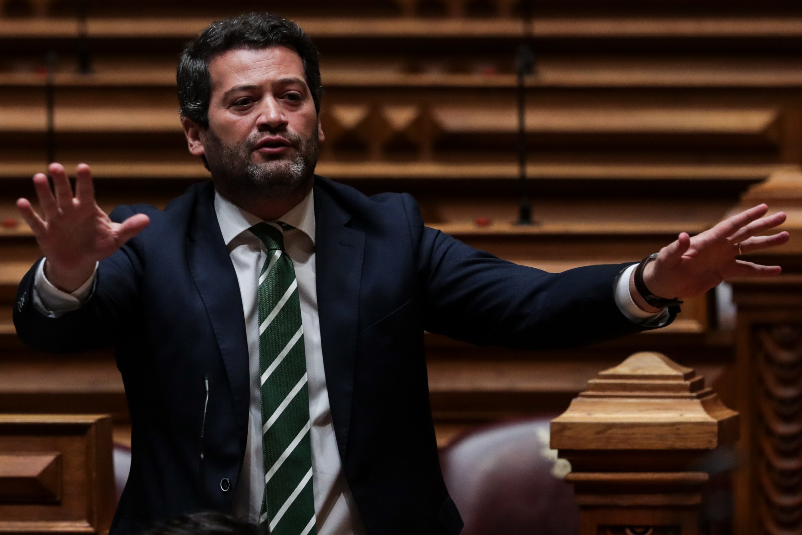 “Verdadeira propaganda eleitoral” e “vazio de conteúdo”. Veja aqui a moção de rejeição do Chega ao programa do Governo