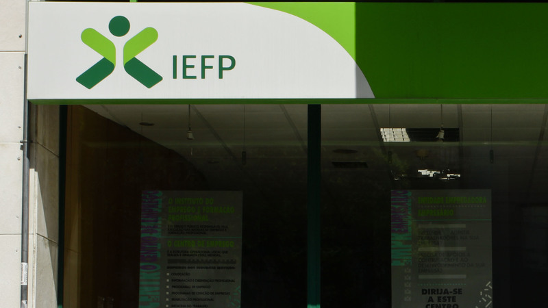 Incentivo à normalização e apoio simplificado pagos a 32.800 empresas