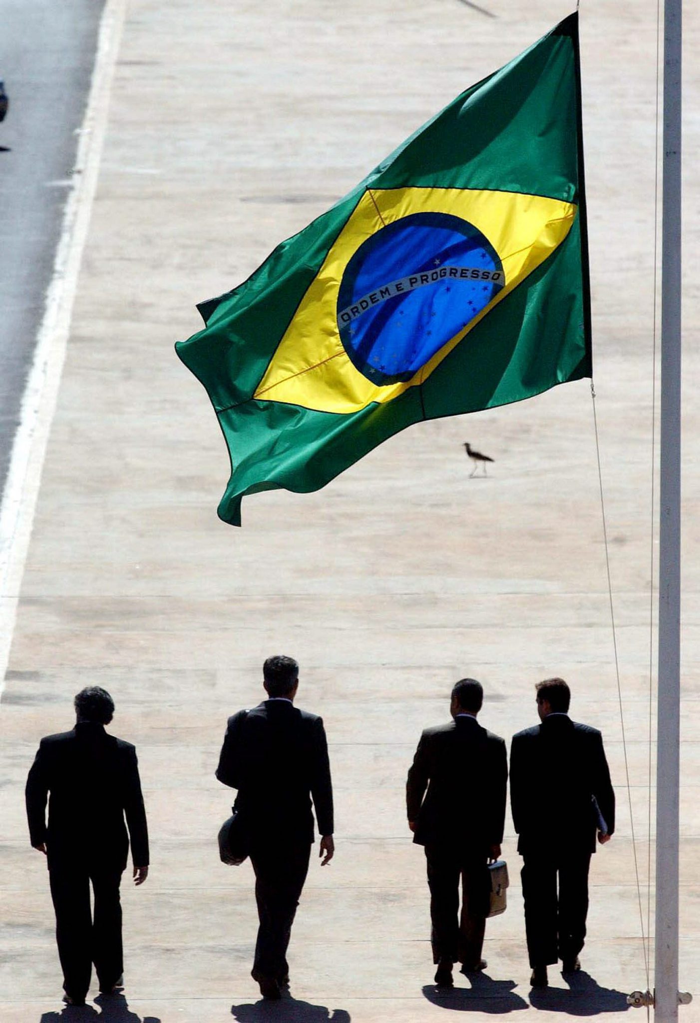 Brasil tem em curso um “golpe de Estado perfeito”, diz escritor Eric Nepomuceno