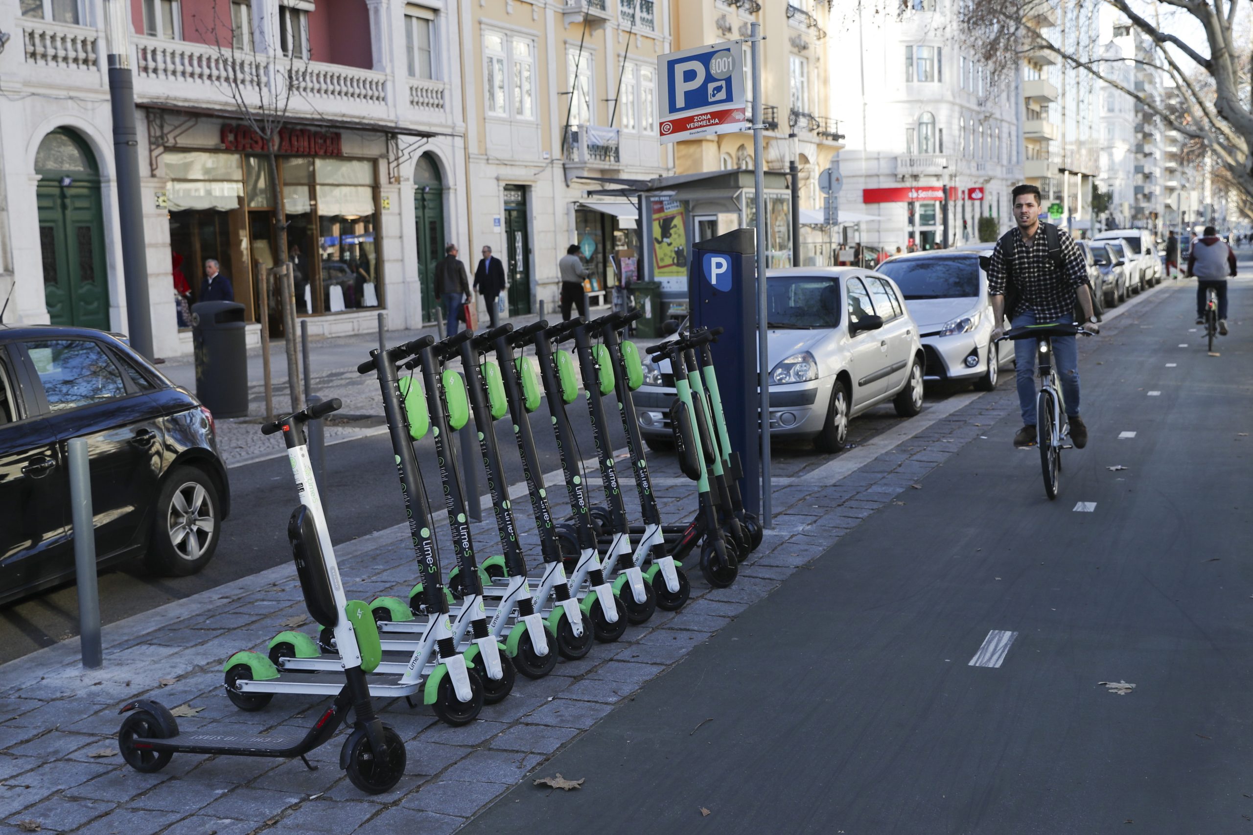 Trotinetes em Lisboa ainda são vistas como “um brinquedo”, diz PSP