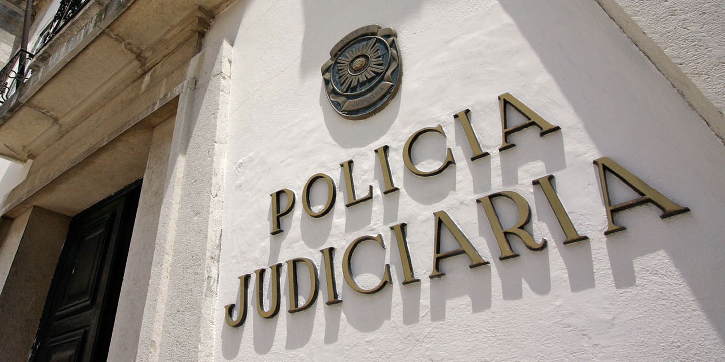 PJ investiga morte de cidadão holandês no Algarve. Homem foi encontrado com “visíveis ferimentos na face”