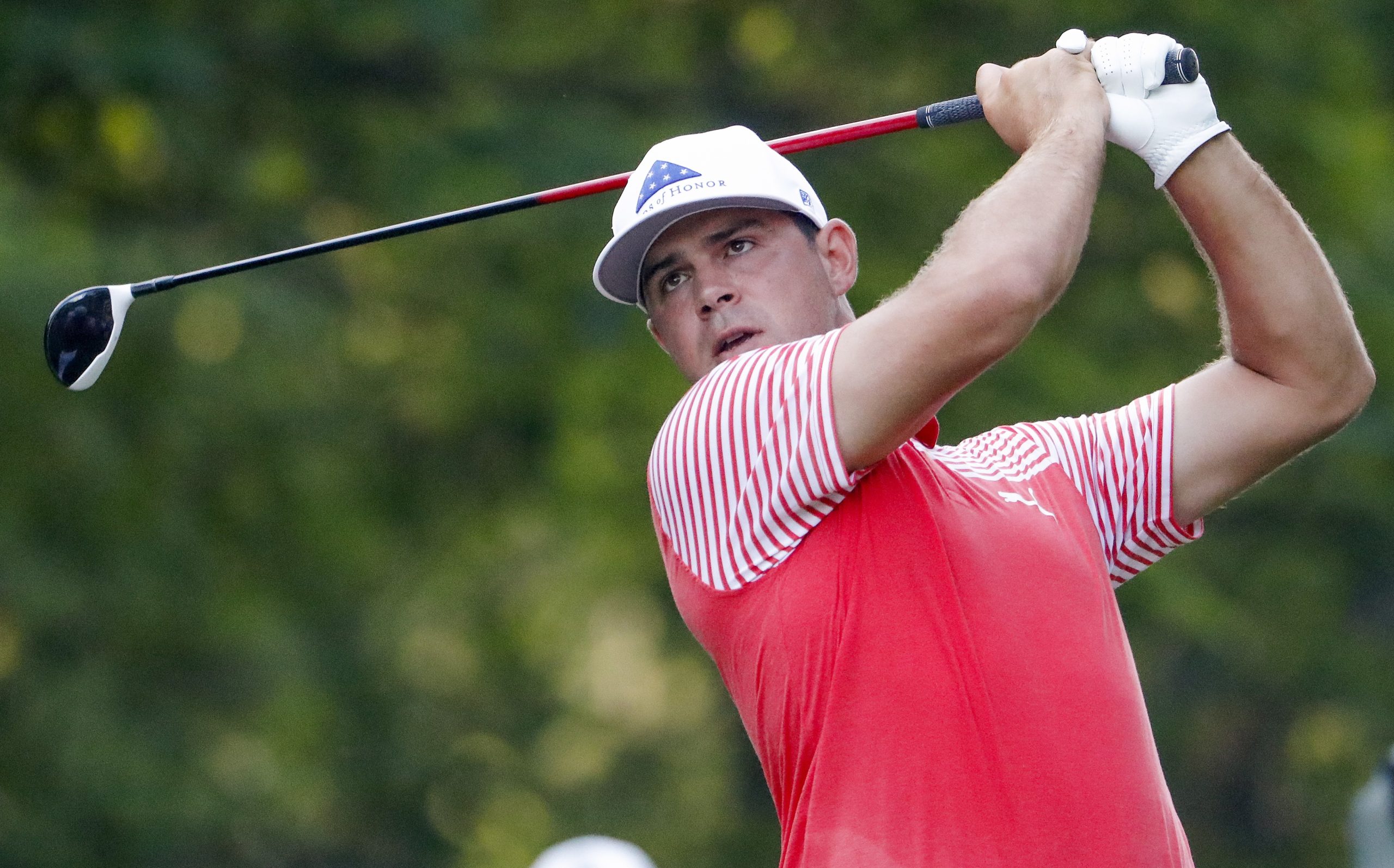 Gary Woodland segue na frente do PGA Championship após duas rondas