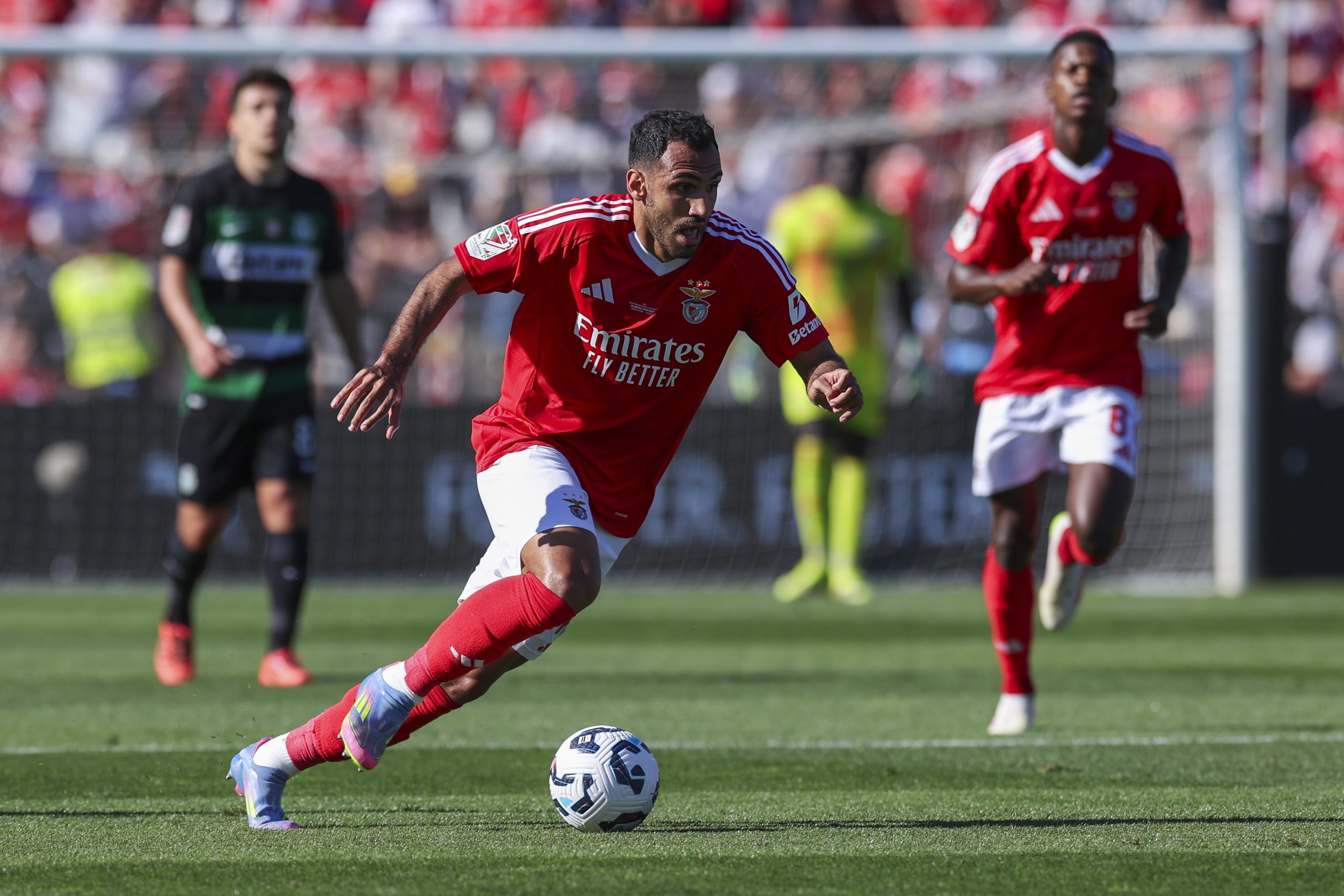 Benfica pode encontrar José Mourinho no acesso à Liga dos Campeões
