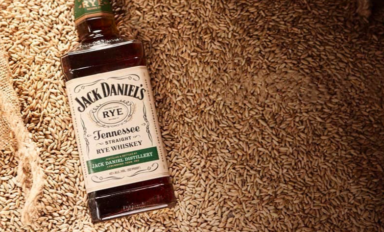 Fungo alimentado a Jack Daniel’s ameaça condado nos EUA