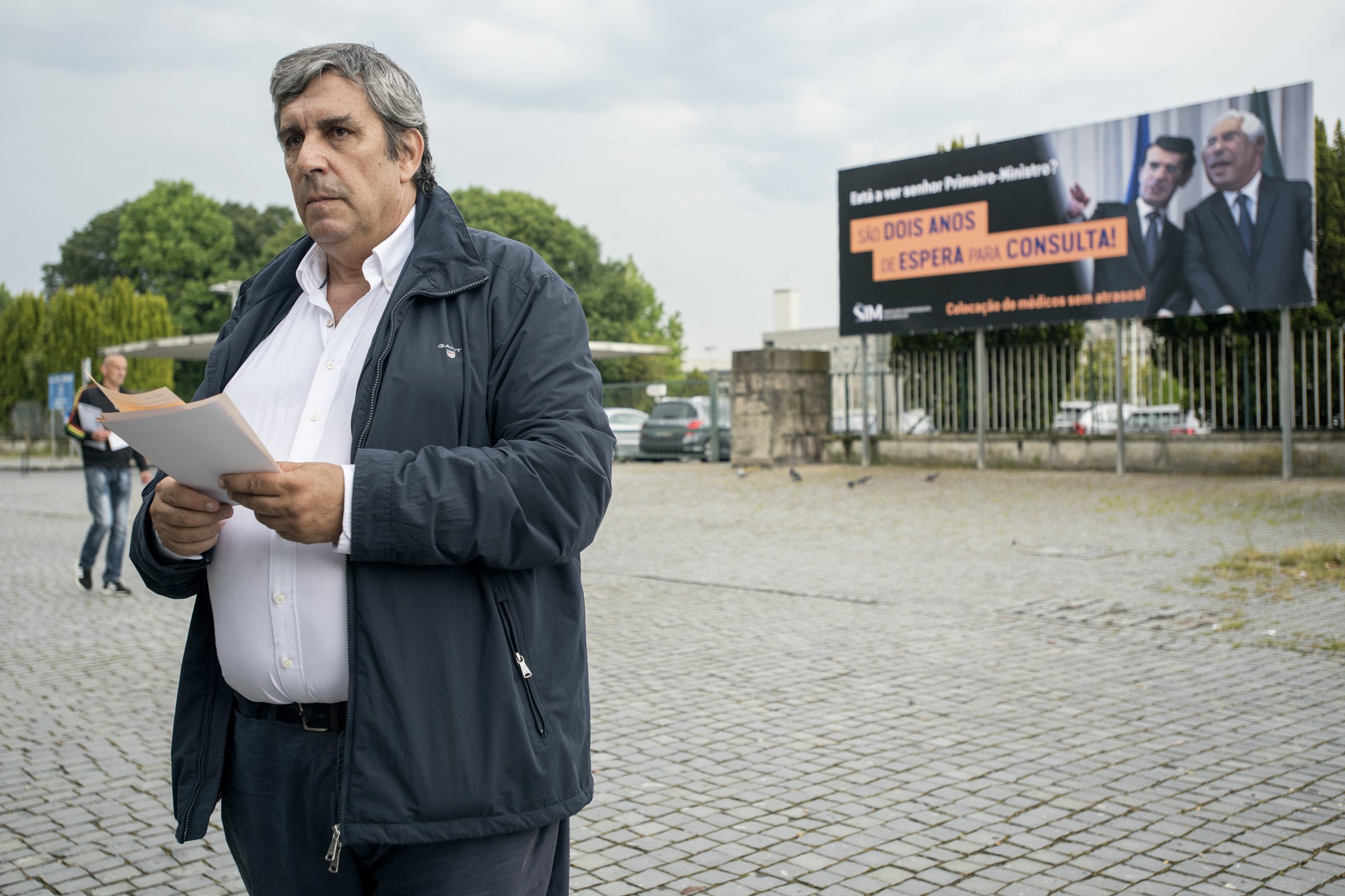 Sindicato diz que regista uma adesão à greve entre os 75% e 85%, mas algumas unidades chegam aos 100%