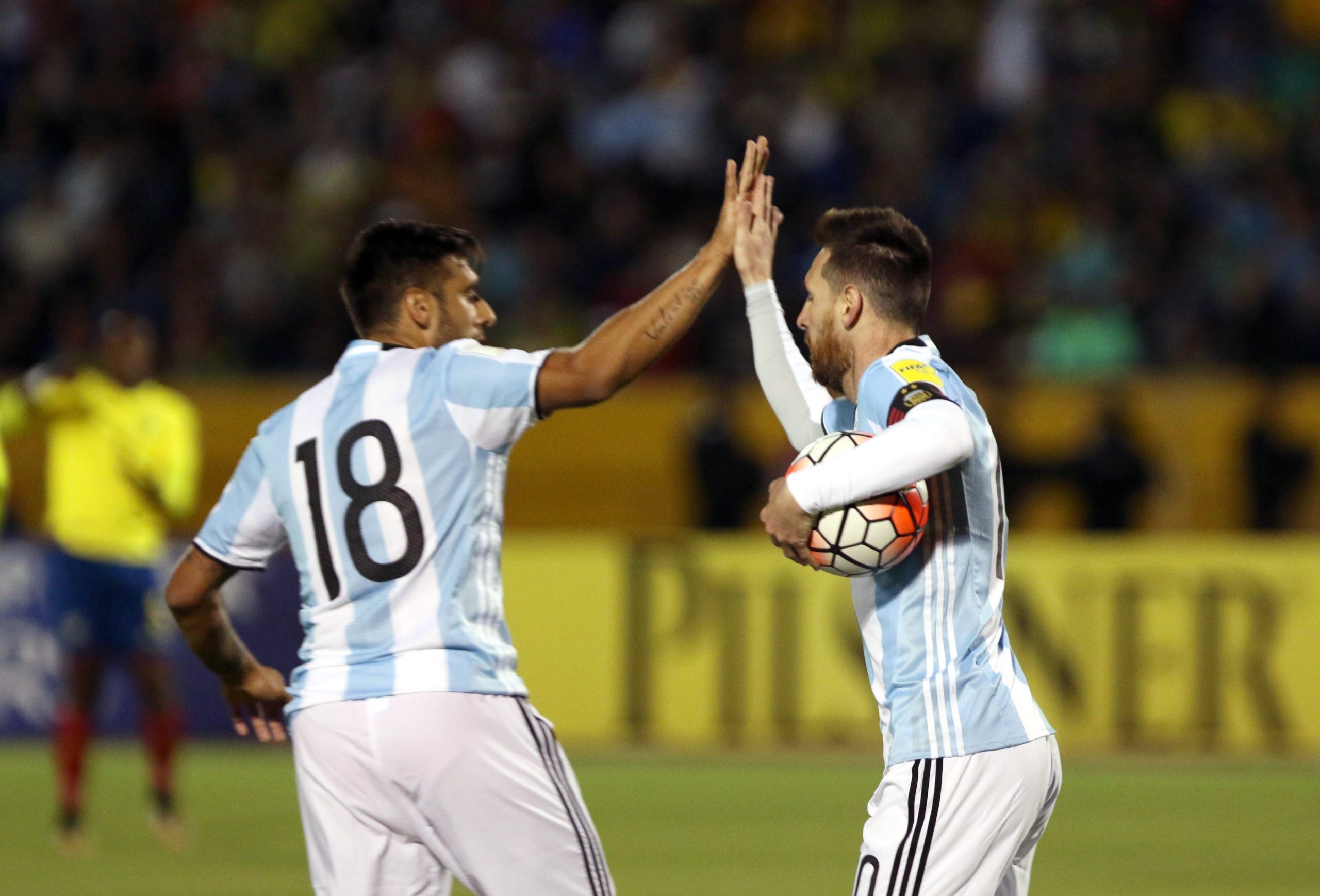 Salvio dispensado da seleção argentina devido a lesão no tornozelo