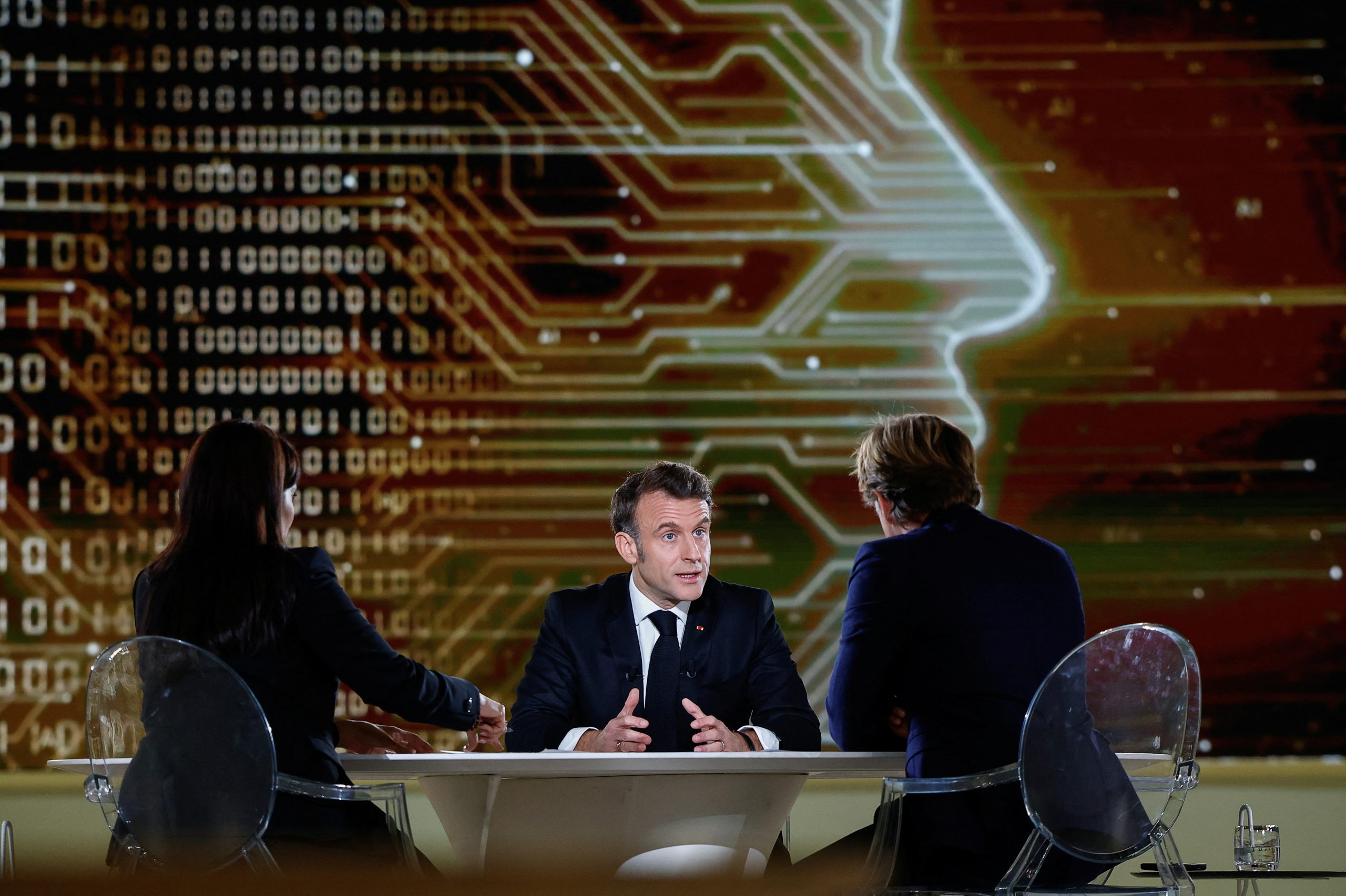 Tudo o que se precisa de saber para entender o encontro de IA em Paris