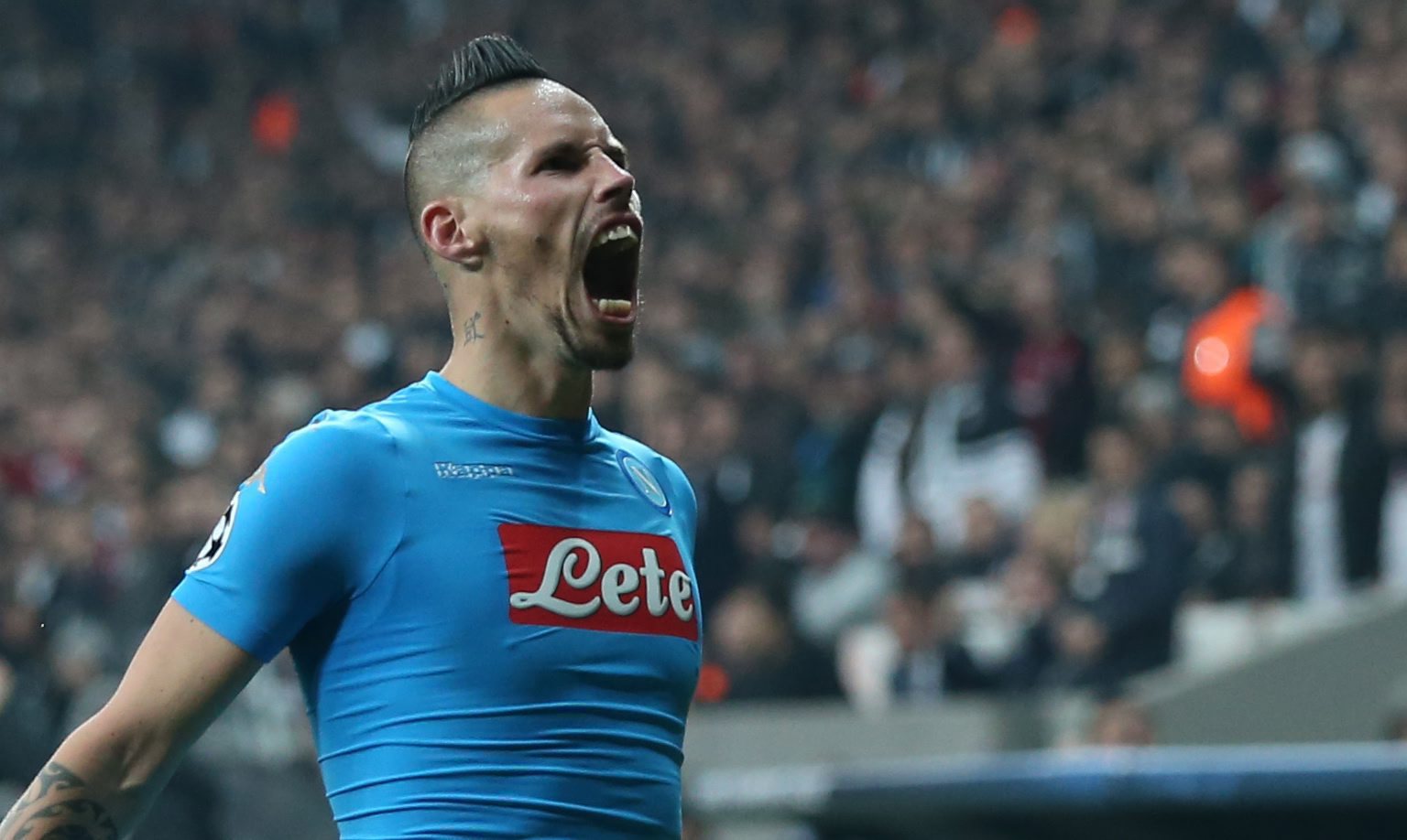 Hamsik confirmado nos chineses do Dalian Yifang