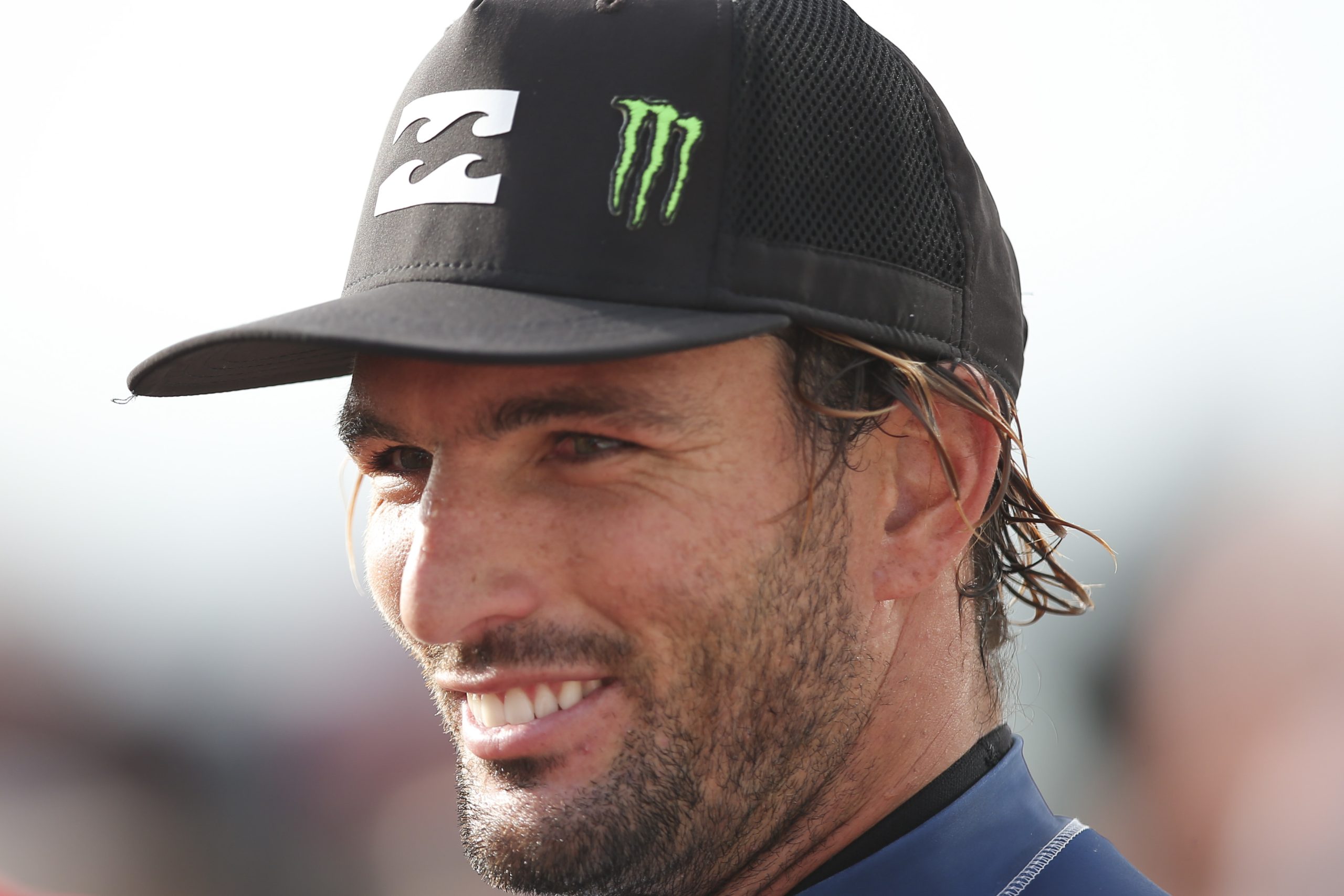 Surfista Frederico Morais garante vaga entre os 16 finalistas do Rio Pro
