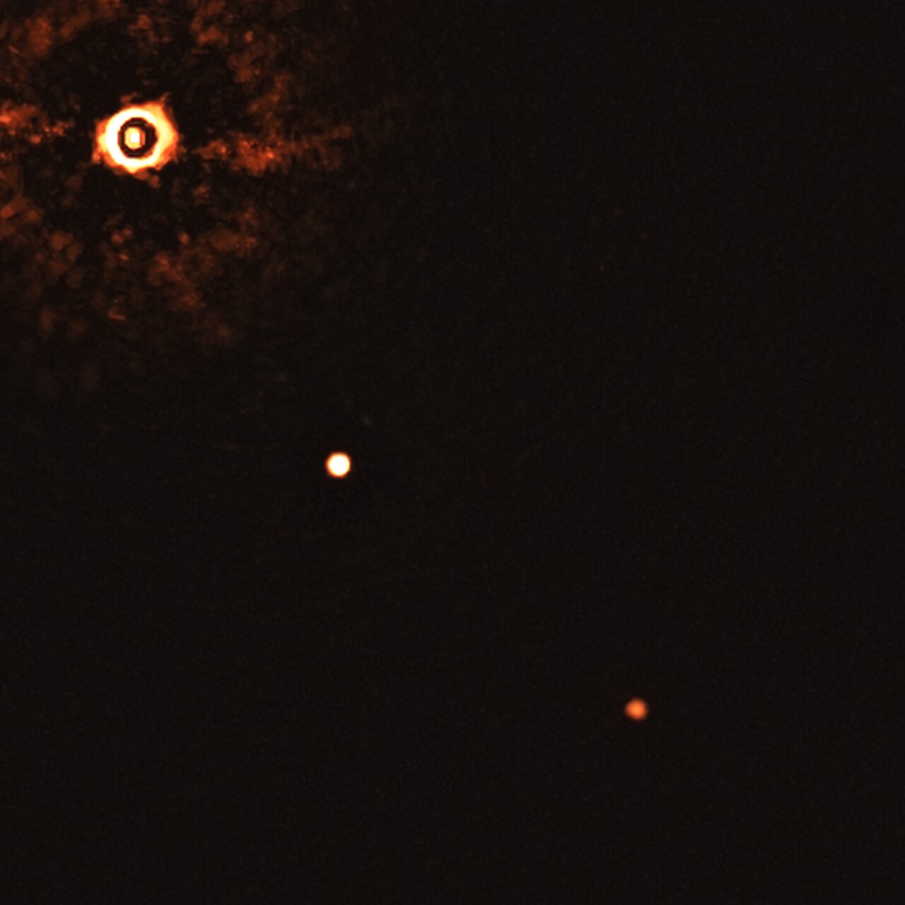 Pela primeira vez, podem ser vistos dois planetas em torno de uma estrela semelhante ao Sol