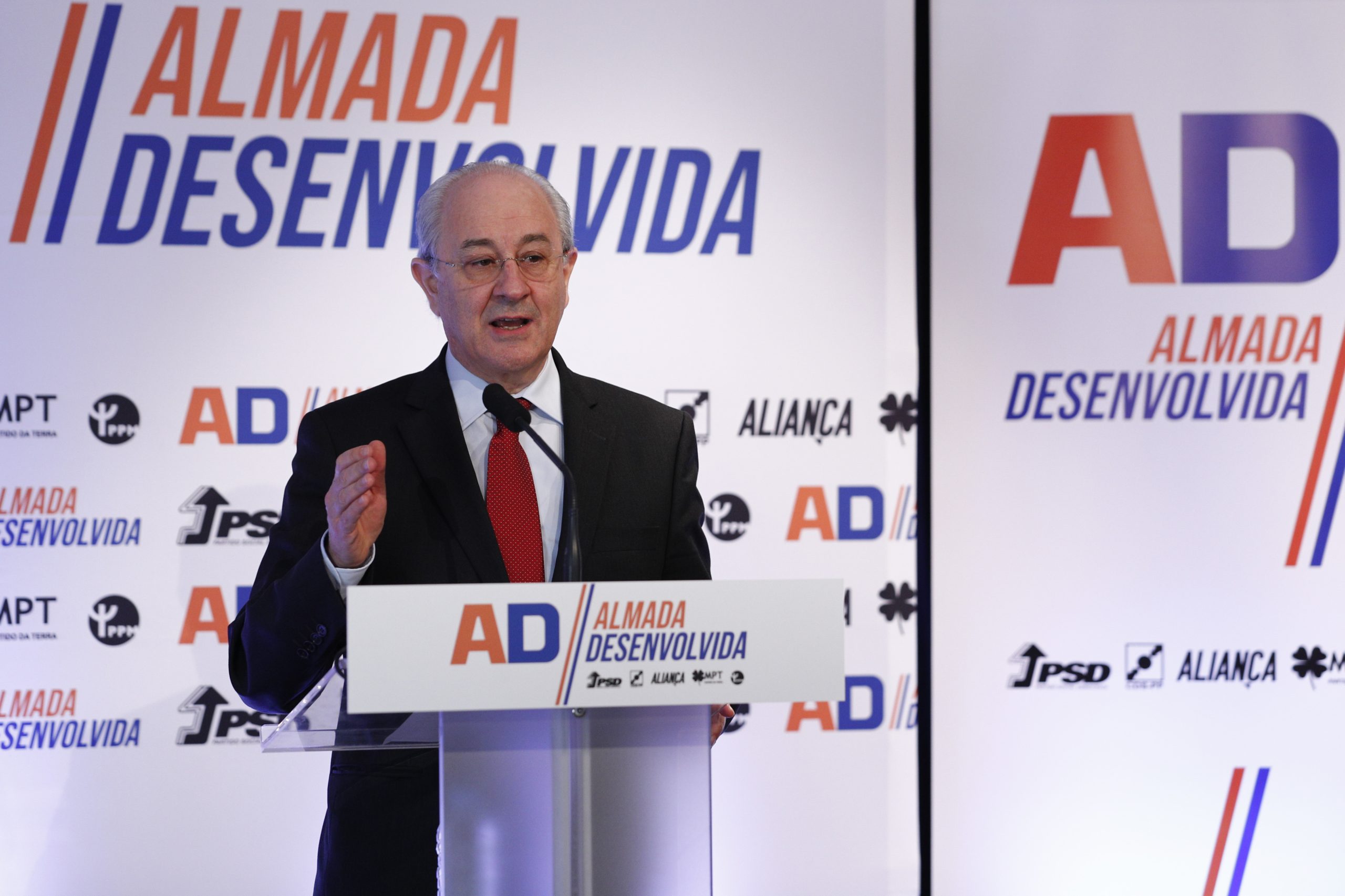 Autárquicas: Rui Rio diz é “absolutamente impensável” PSD continuar a perder câmaras