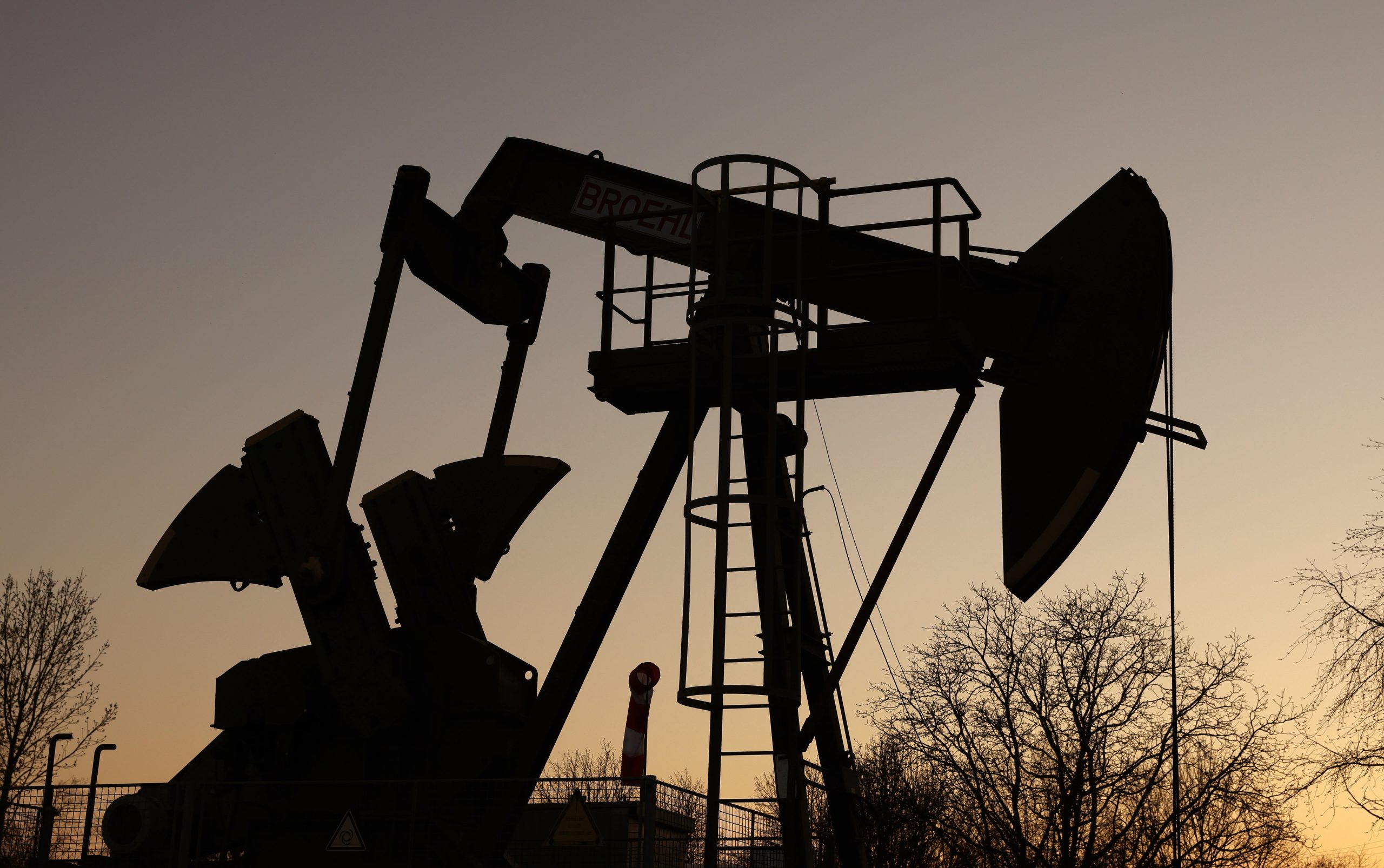 OPEP+ defende que redução da produção de petróleo é “necessária e correta”