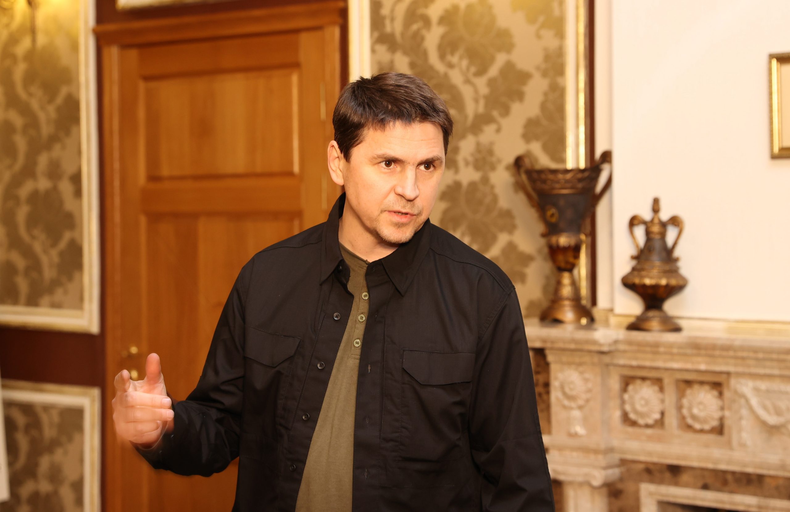 Conselheiro principal de Zelensky exclui mediação do Papa após afirmações “pró-russas”