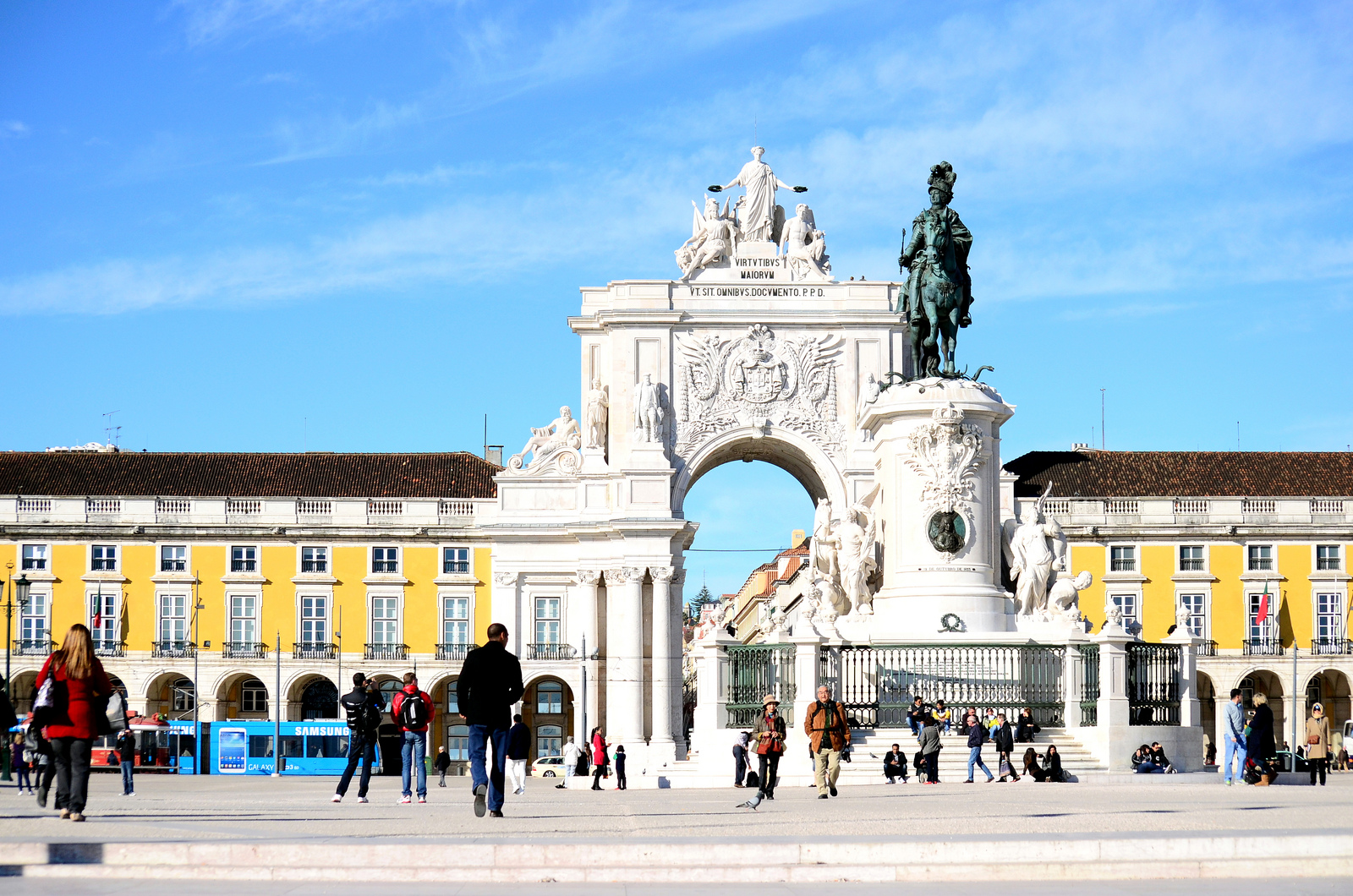 Quer investir em Lisboa? Este Guia é para si