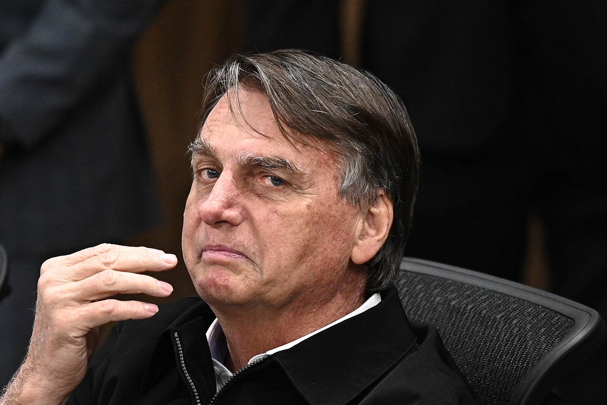 Bolsonaro confirma que pediu a empresário que enviasse notícias falsas sobre eleições