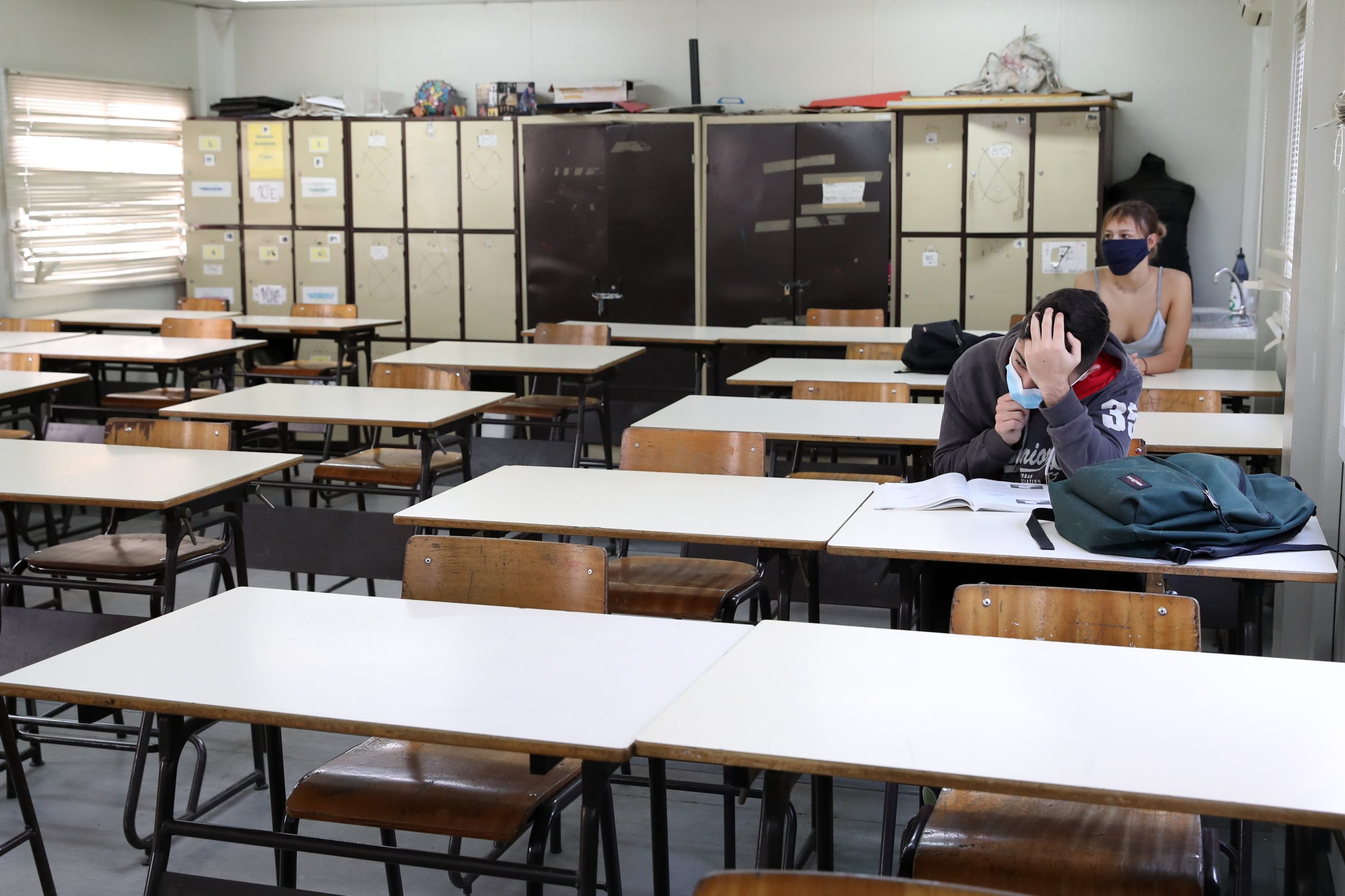 Associação recorre à Justiça contra “teoria de género” da educação