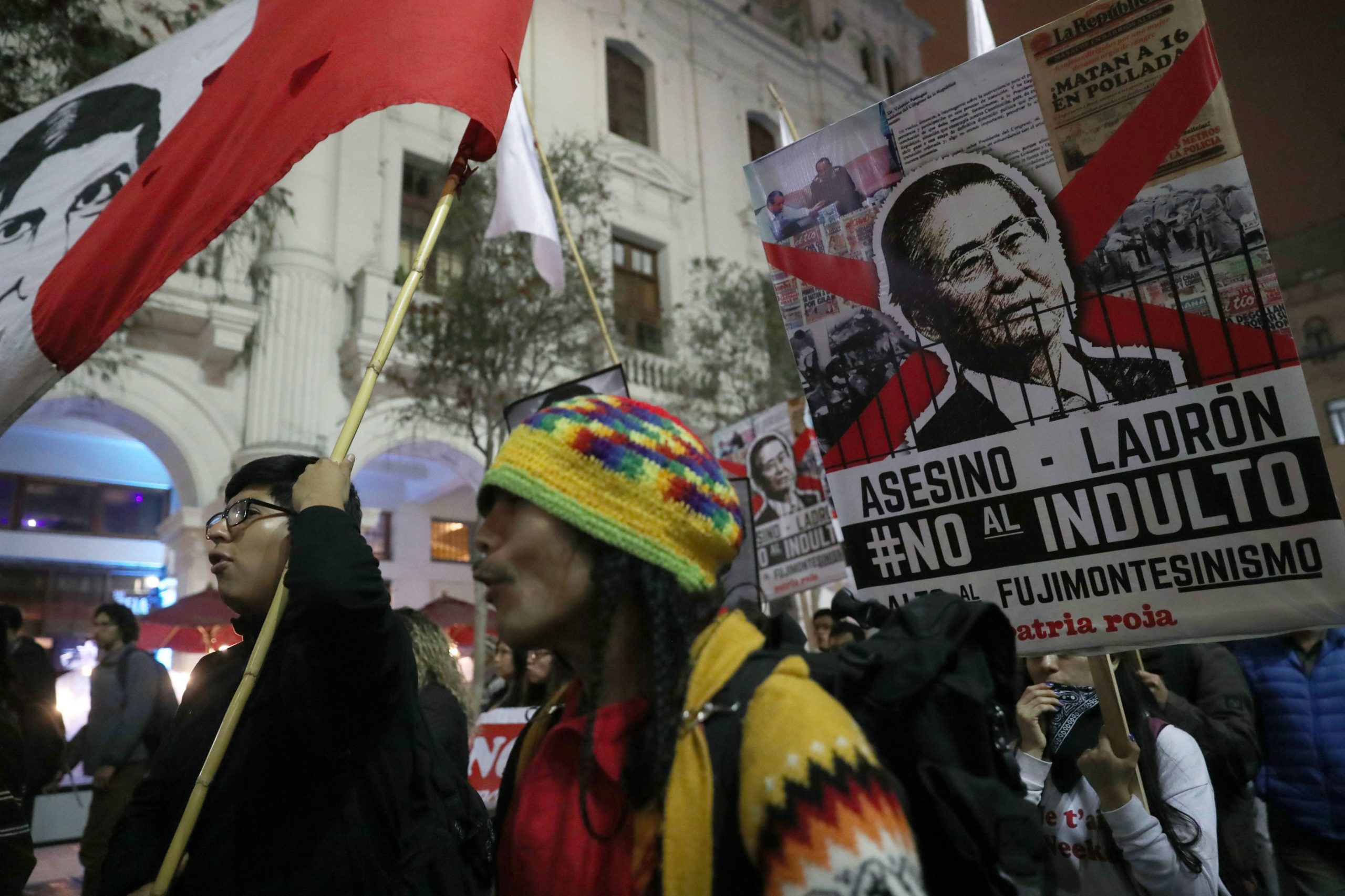No Peru, a noite de Natal foi de protesto contra perdão ao ex-presidente Fujimori