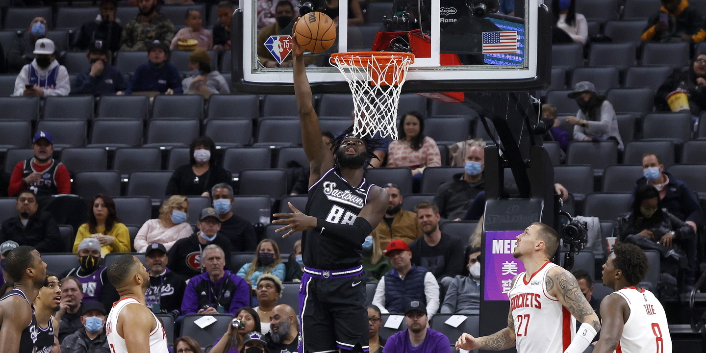 38 pontos e 18 ressaltos. Neemias Queta com exibição ‘gigante’ na G League da NBA
