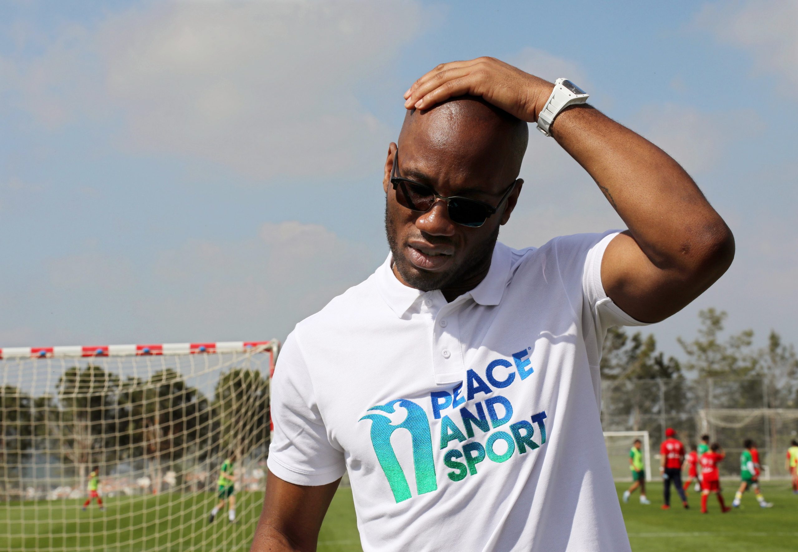 Drogba oferece hospital da sua Fundação, em Abidjan, para centro de testes