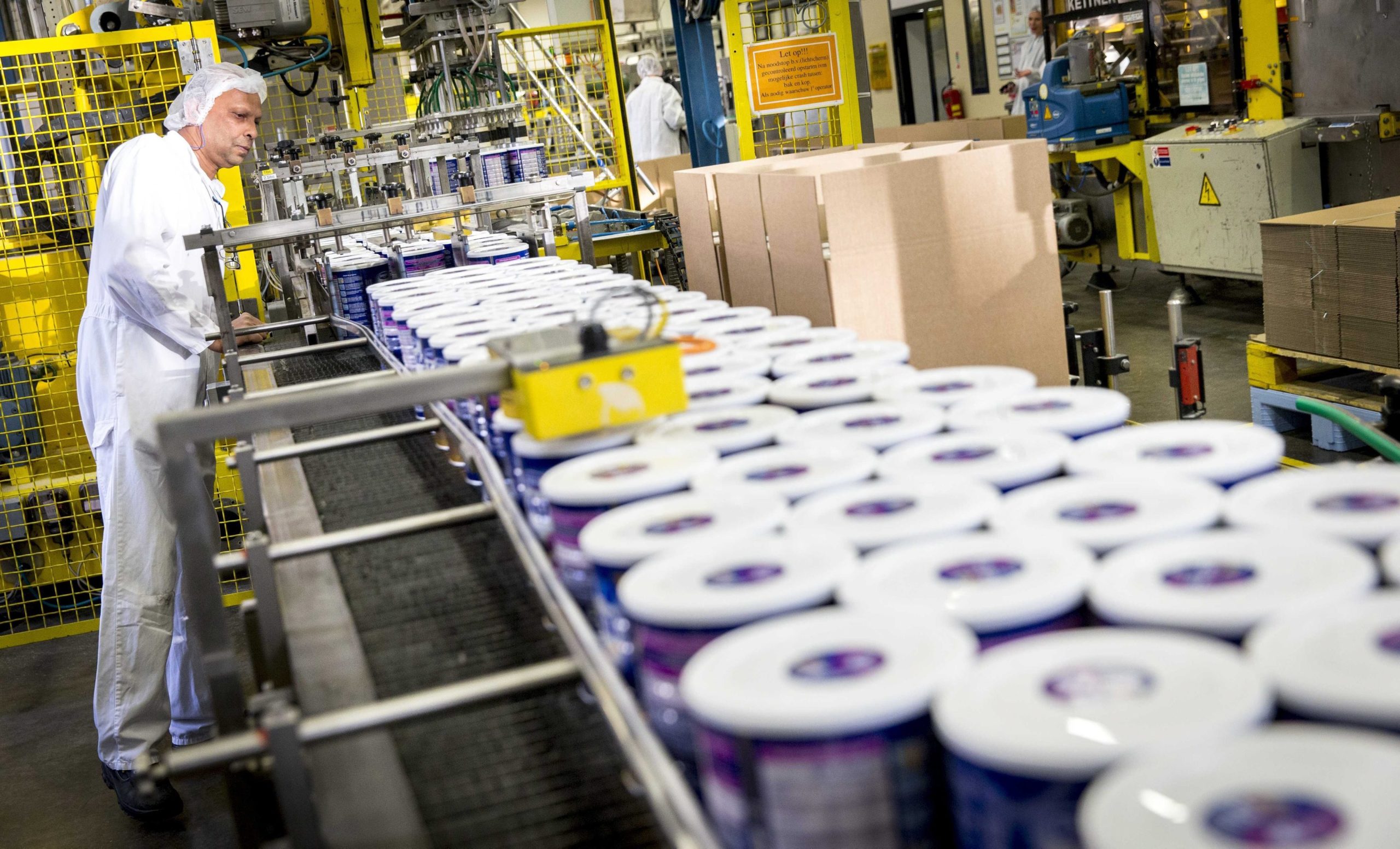 Danone prepara retirada de grande parte da sua atividade da Rússia