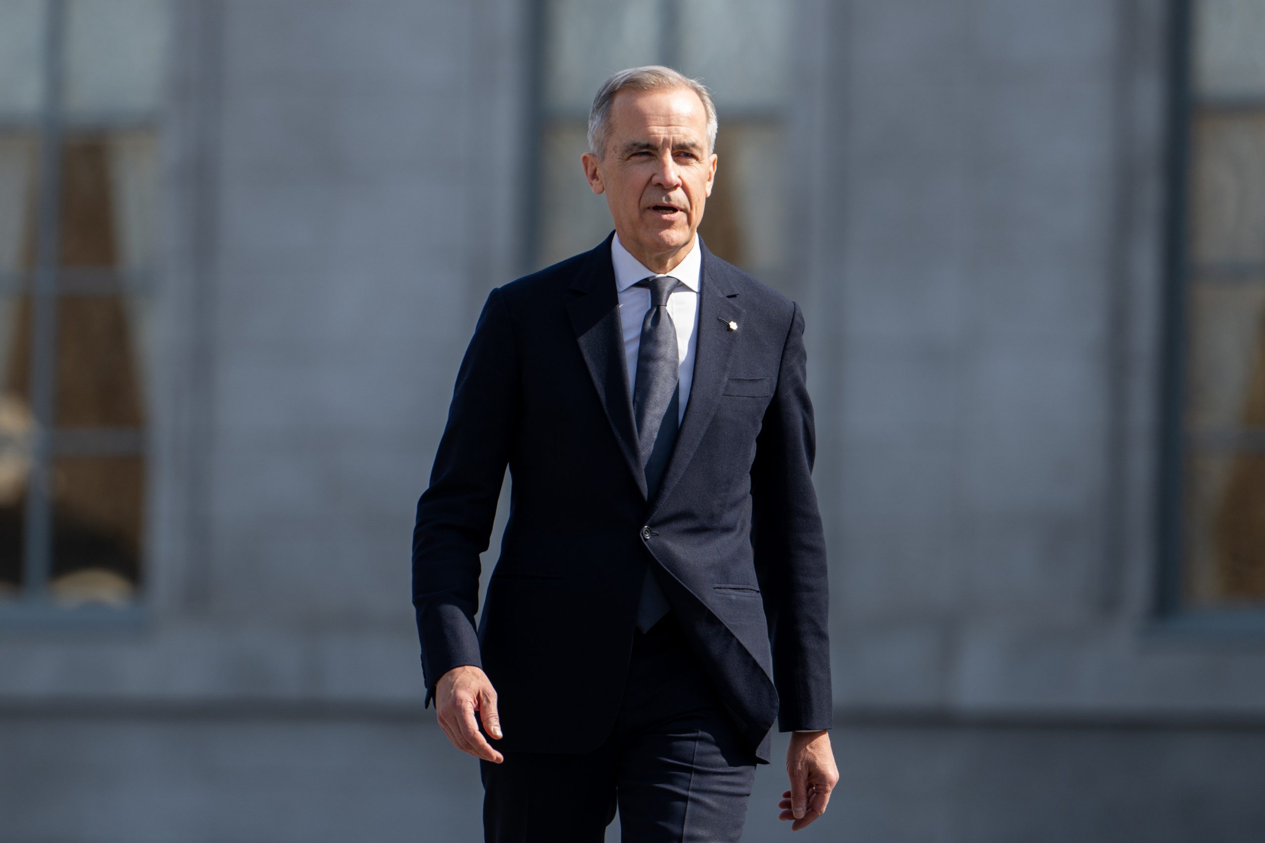 Primeiro-ministro do Canadá anuncia eleições legislativas antecipadas