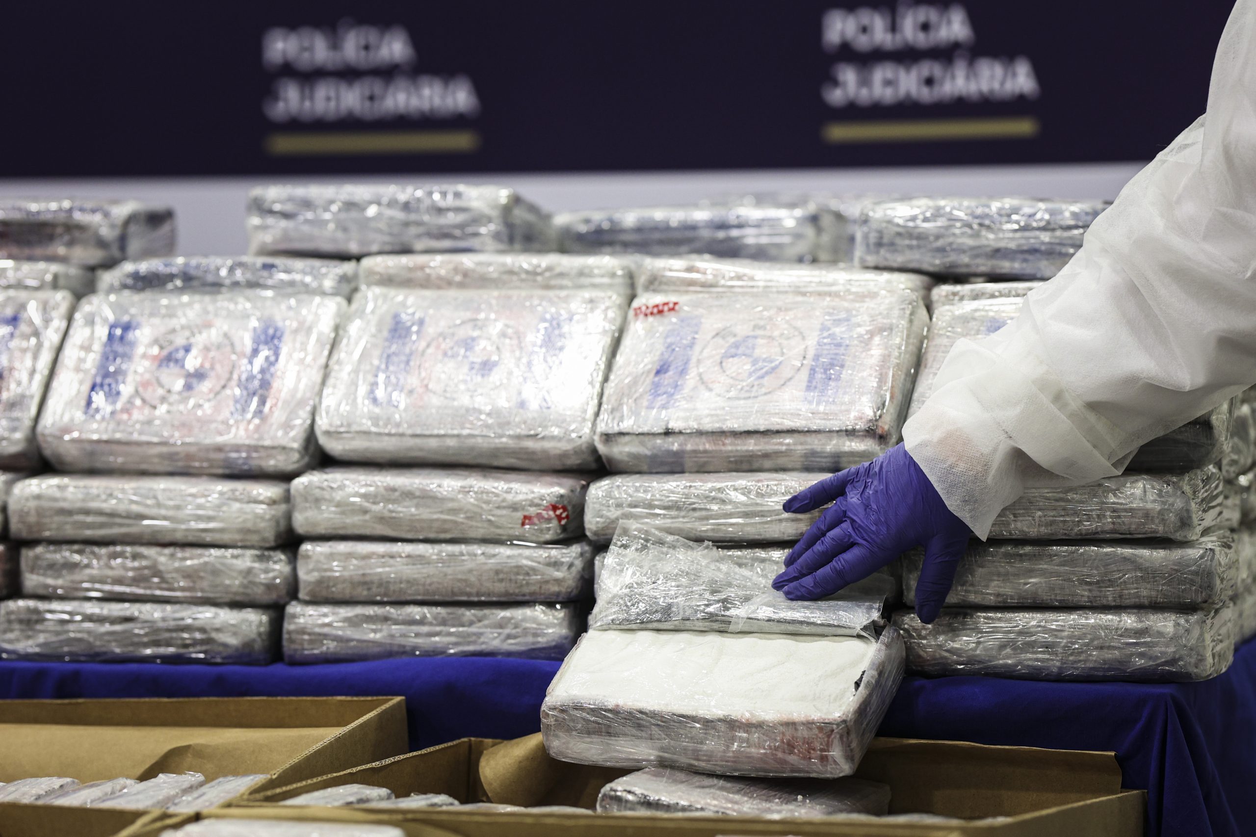 On Demand: PSP desmantela sistema de entregas domiciliária de droga