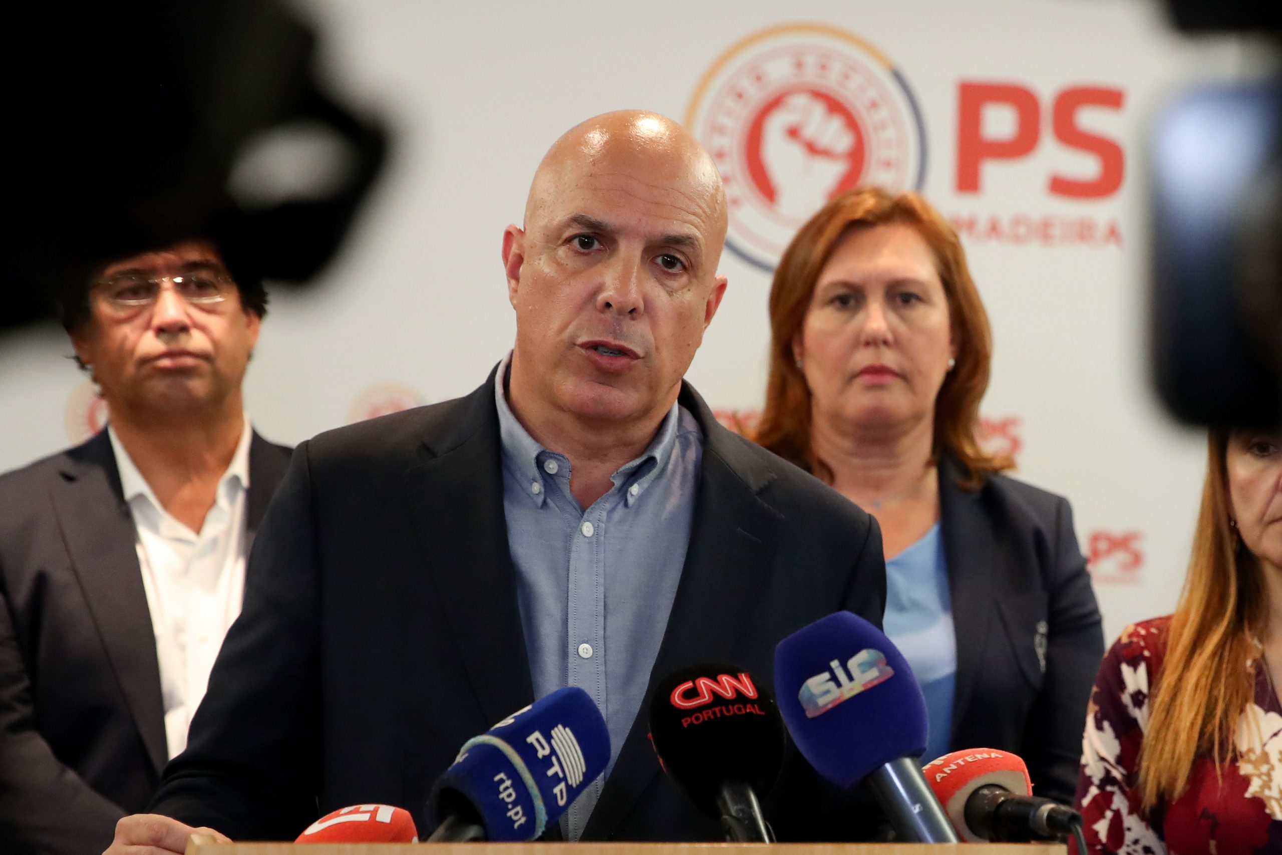 PS/Madeira critica ausência de Albuquerque na reunião e as “artimanhas” do Chega