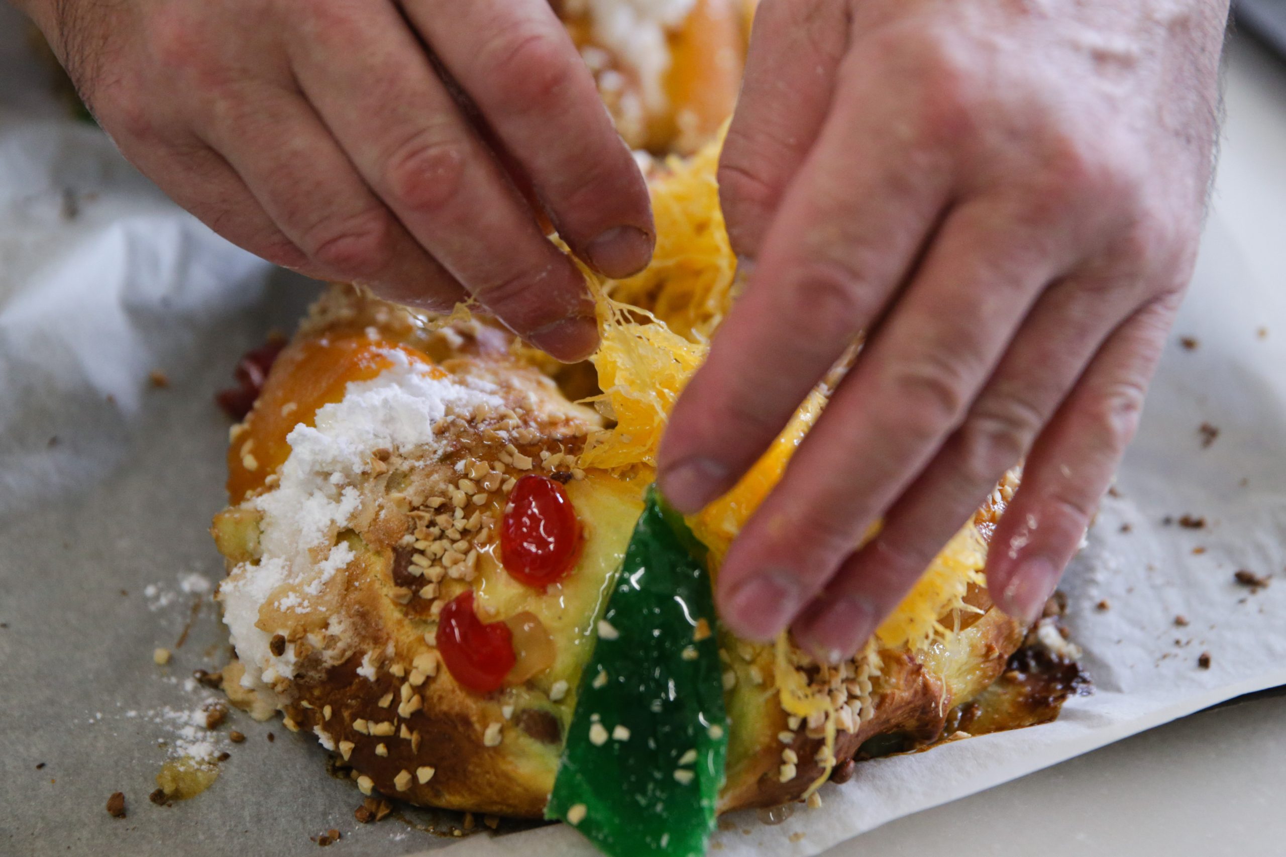 Um bolo-rei “gigante” com 50 metros, “o maior do Alentejo”. É assim que Beja celebra Dia de Reis