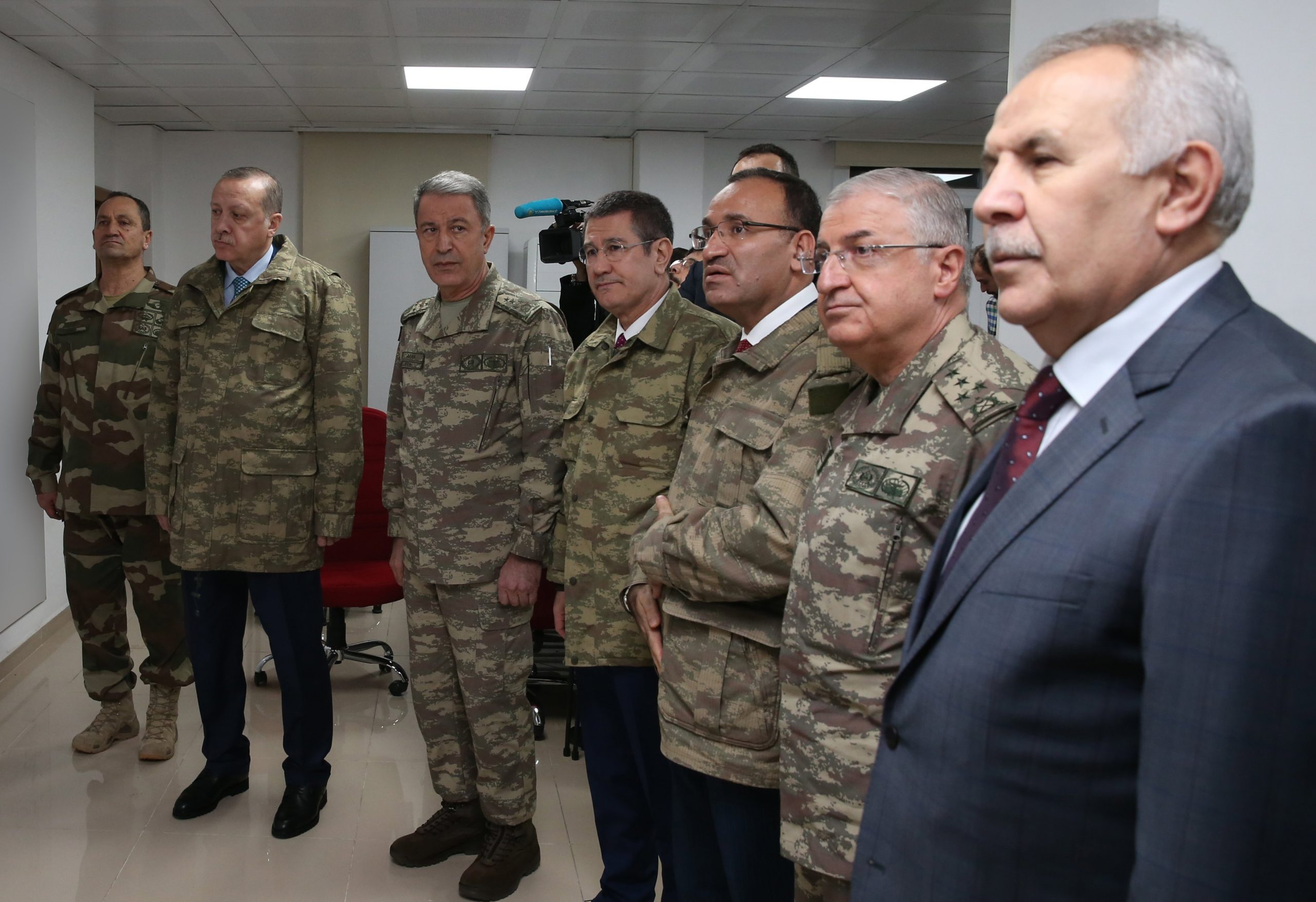 Erdogan ameaça expandir ofensiva anti-curda no norte sírio “até à fronteira iraquiana”