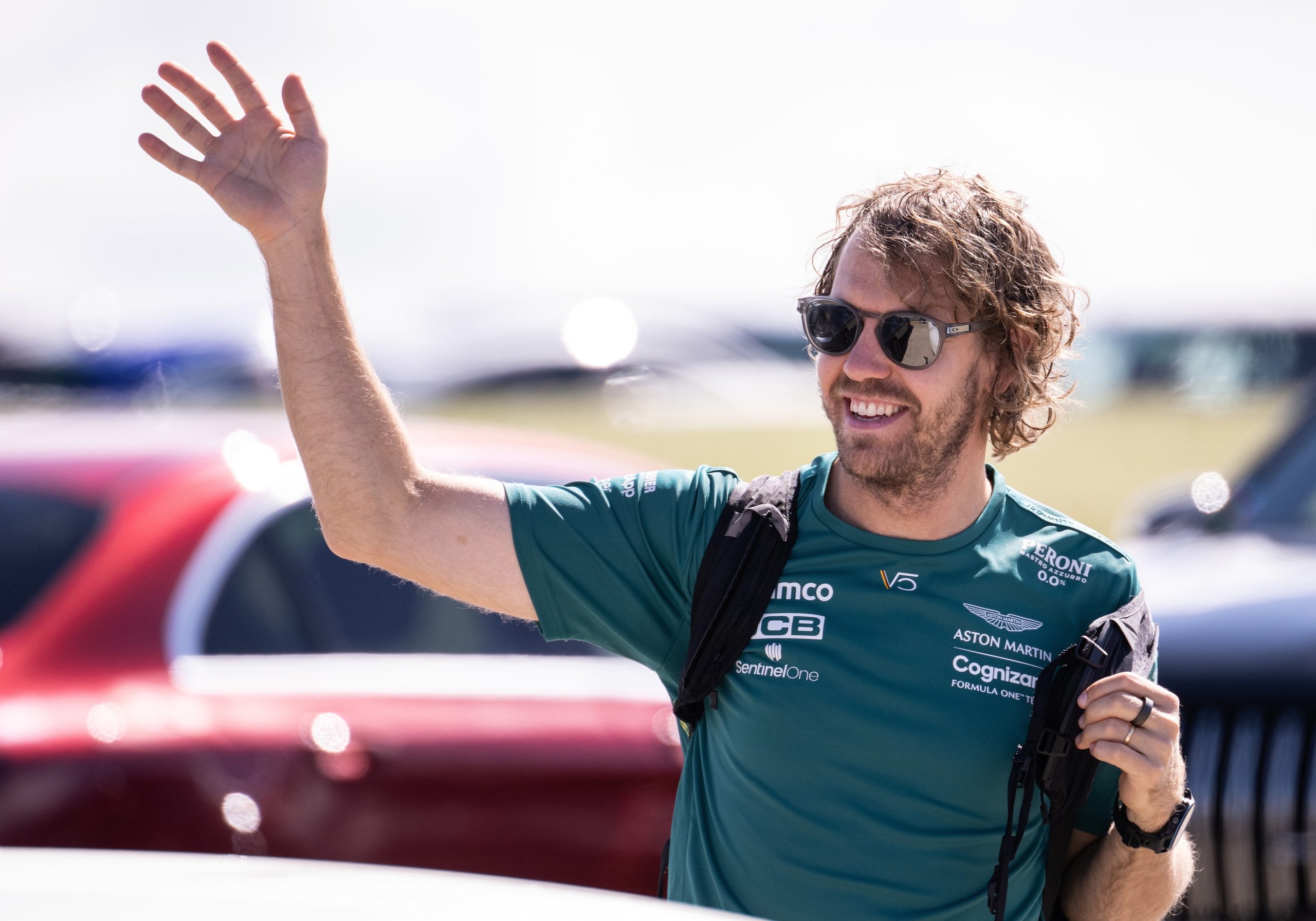 “Boa reforma”. Pilotos e equipas prestam homenagem a Sebastian Vettel