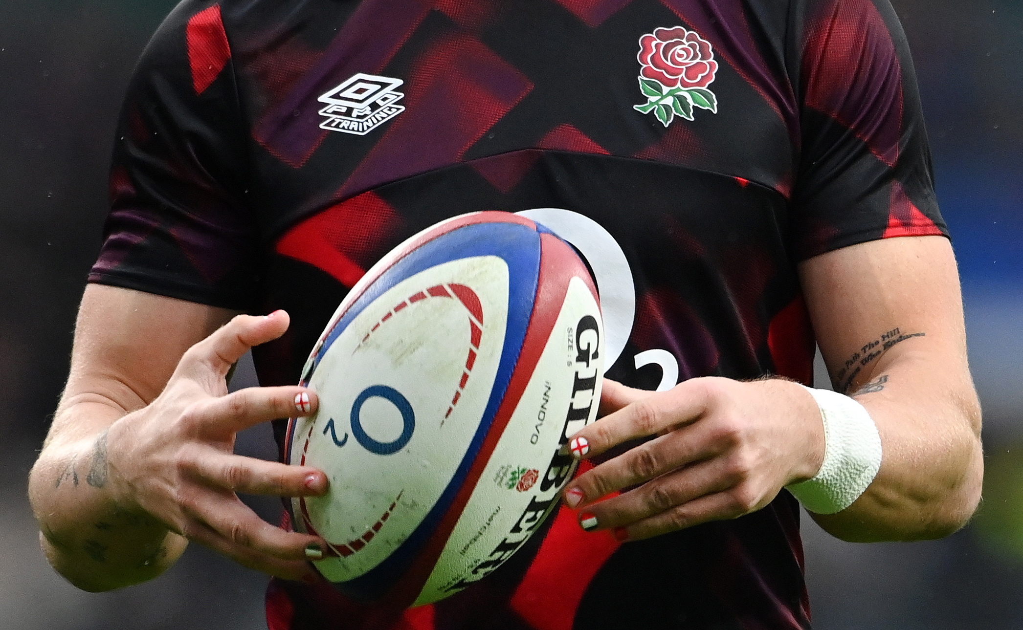 Inglaterra vence Itália e isola-se no terceiro lugar do torneio das Seis Nações