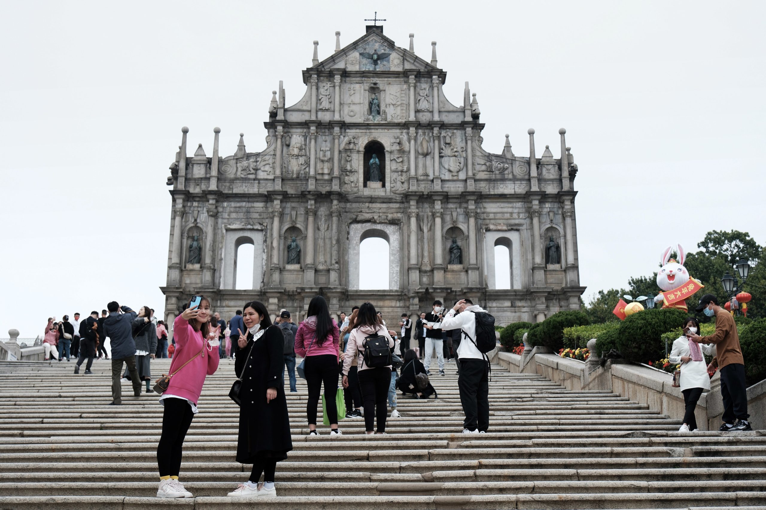 Construtoras chinesas regressam ao mercado ‘offshore’ através de Macau