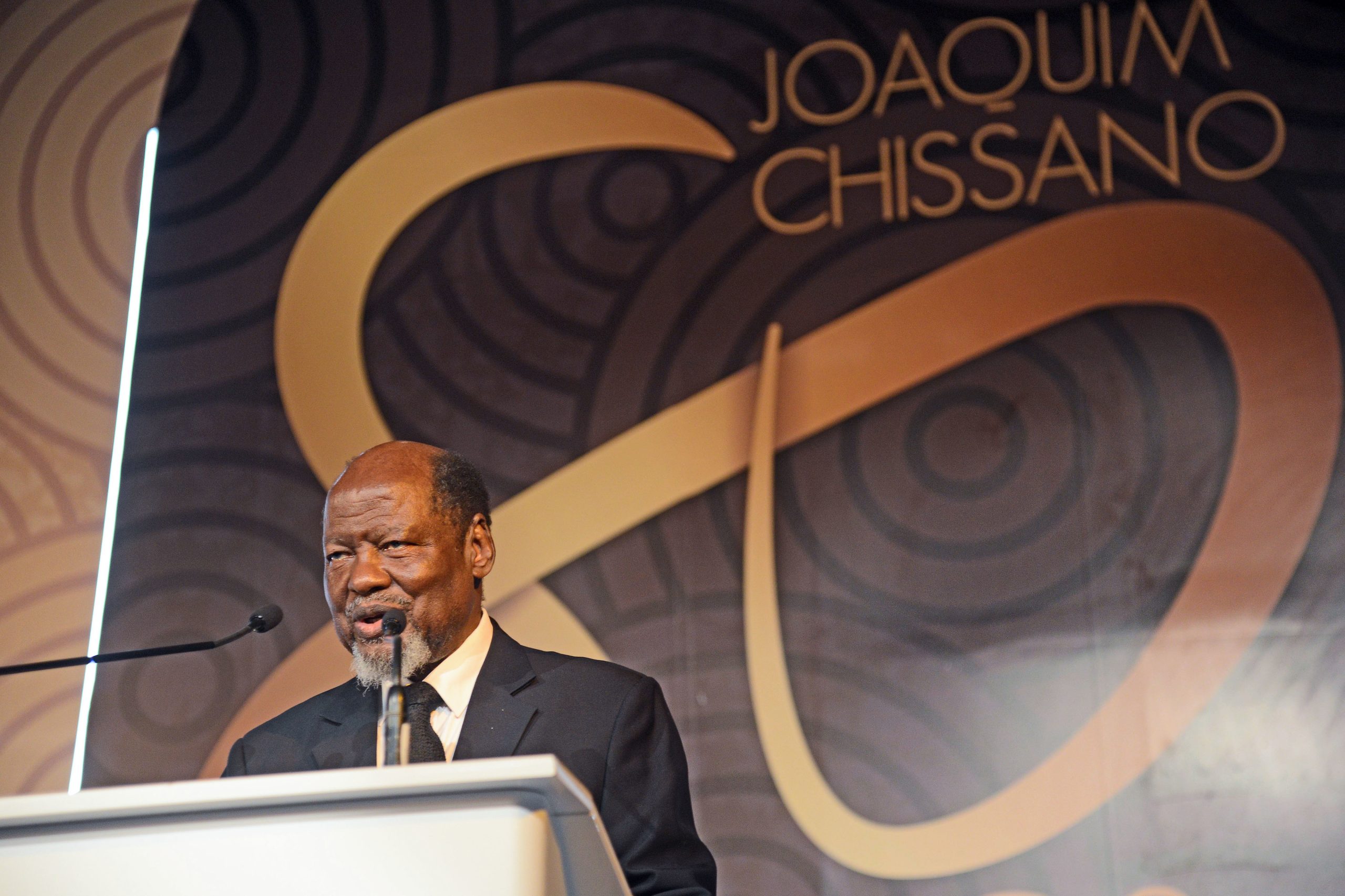 Ex-presidente Chissano reconhece que há “muitas coisas que não estão bem” em Moçambique