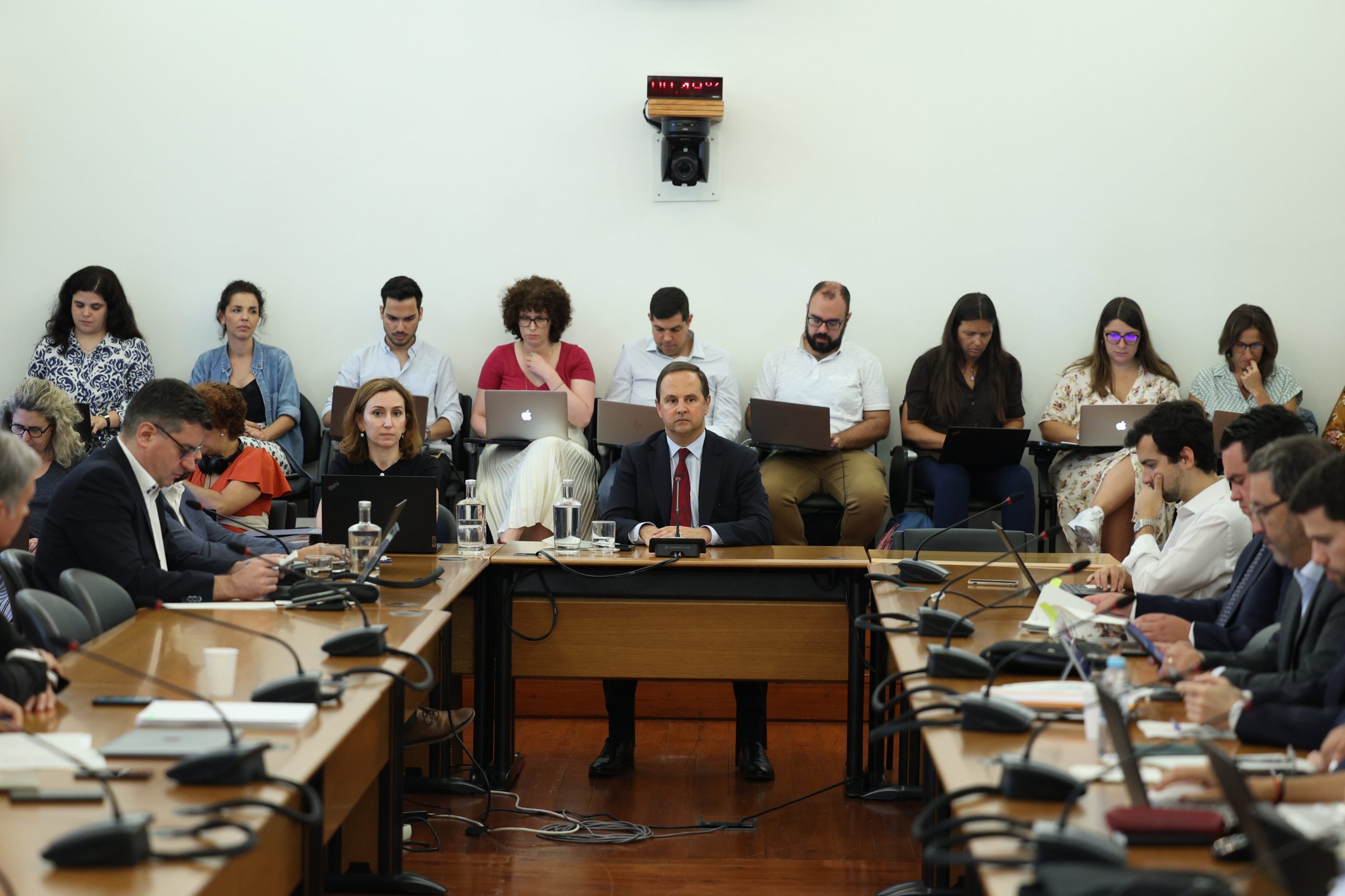Recomendação de auditoria da IGF entre as 48 alterações acolhidas no relatório final