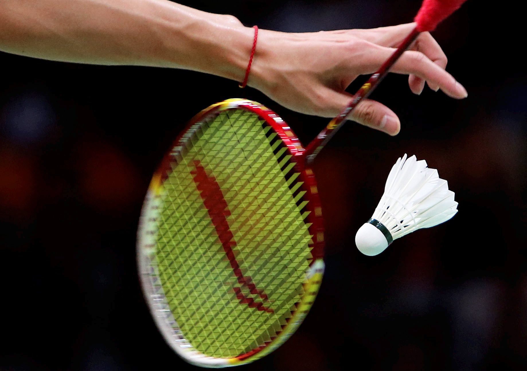 Jogador de badminton chinês de 17 anos morre durante torneio na Indonésia