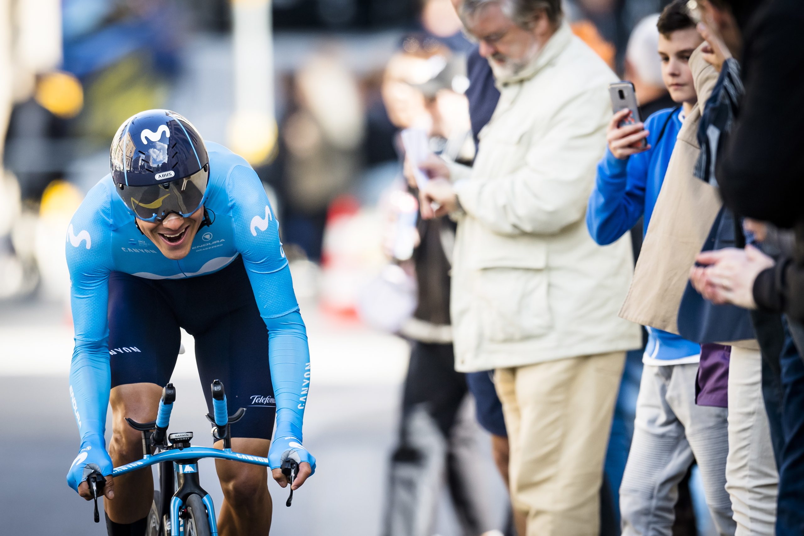 Movistar ‘liberta’ ciclista Andrey Amador para correr na INEOS