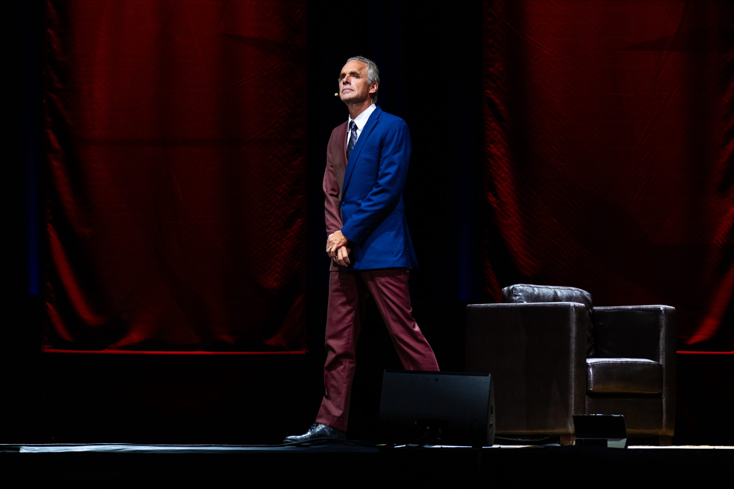 O que procuram as pessoas que procuram o doutor Jordan Peterson