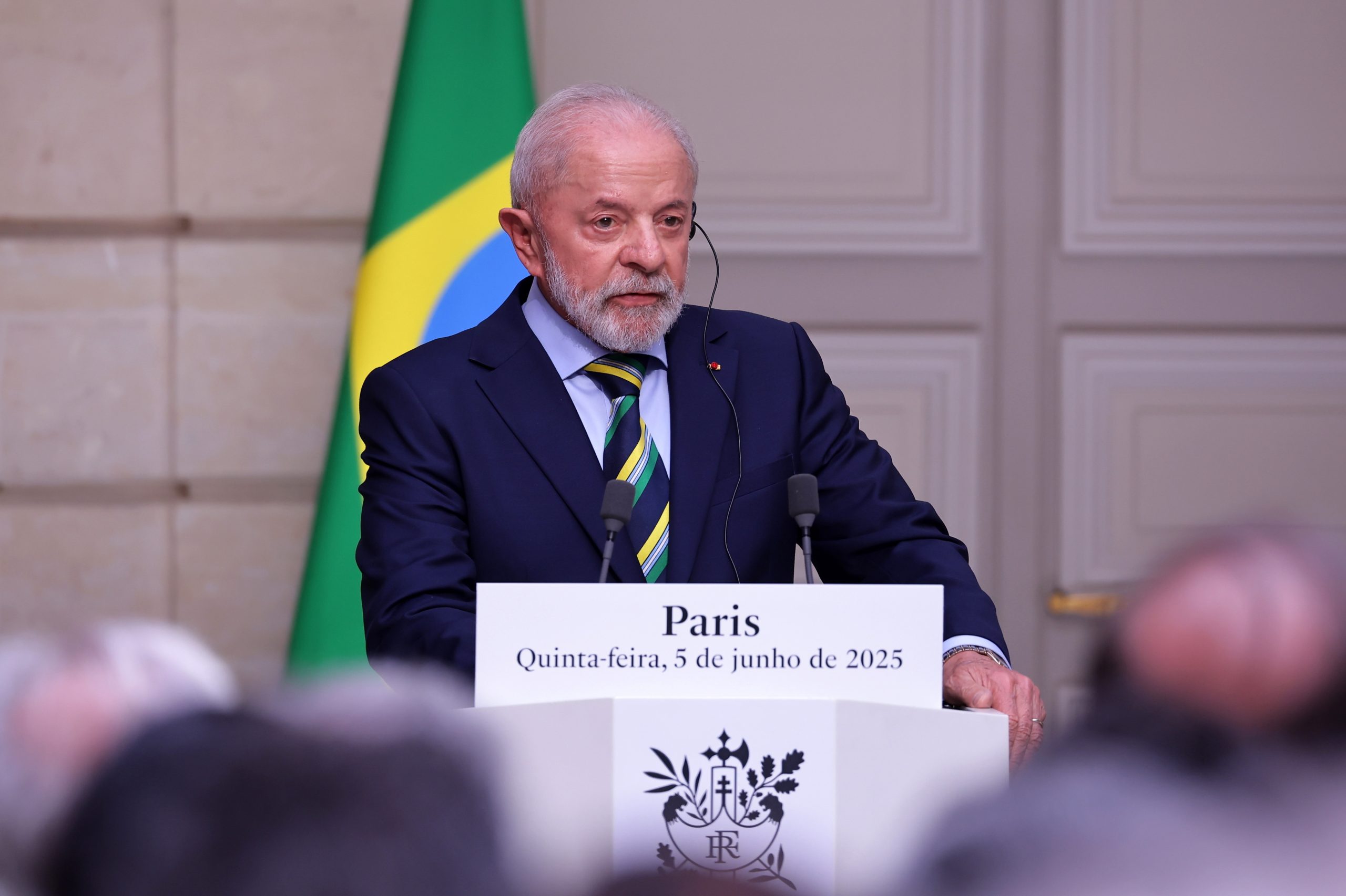 “Terão de pagar pelos seus atos”. Lula da Silva promete vetar redução da pena de prisão de Bolsonaro
