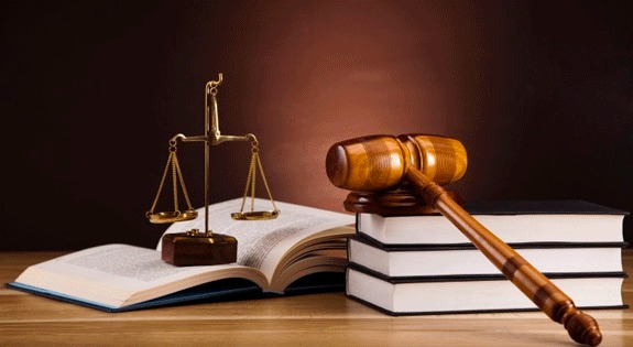 Pena suspensa de três anos e meio para homem que abusou de menino em casa de banho pública de Fafe