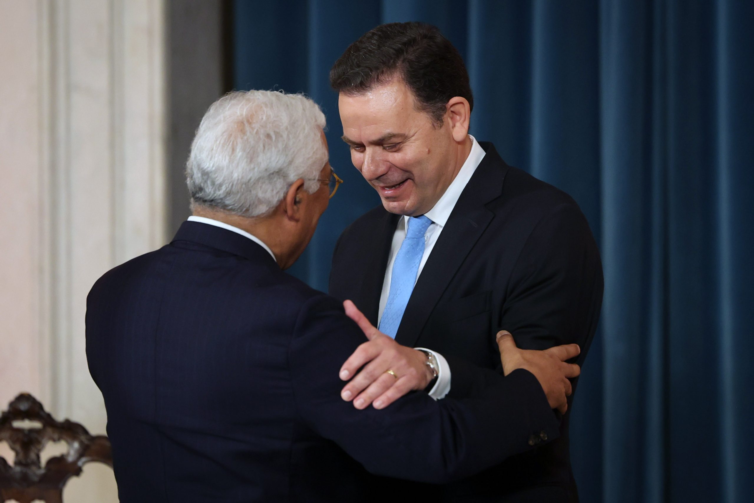 António Costa regressa a São Bento para visitar Luís Montenegro