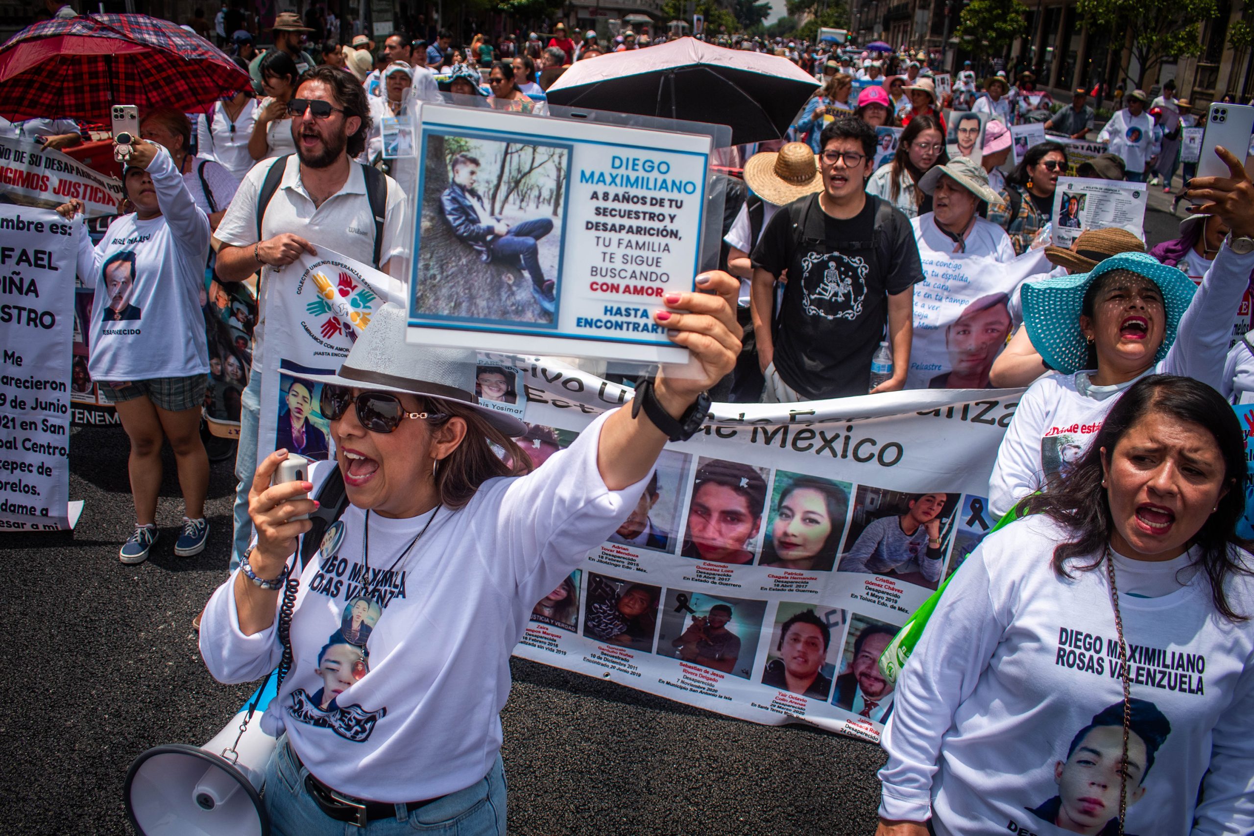 O que se sabe sobre a descoberta de restos humanos num centro de treinos criminoso no México?