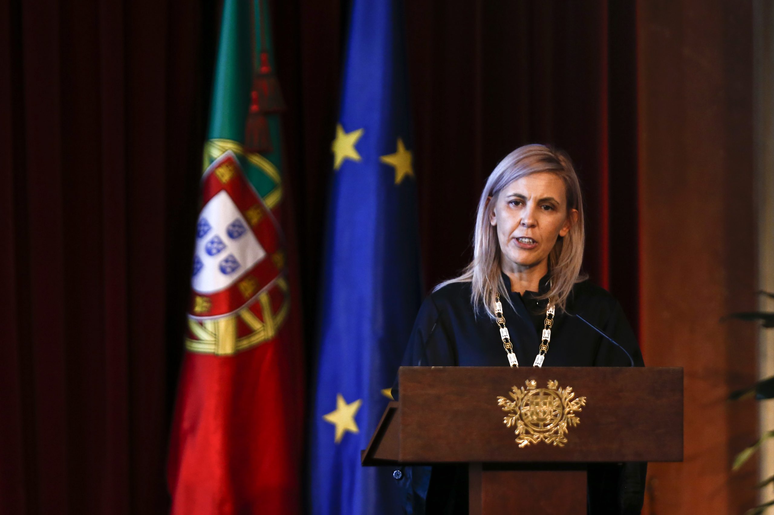 Elina Fraga diz que desconhecia inquérito e considera auditoria “persecutória”