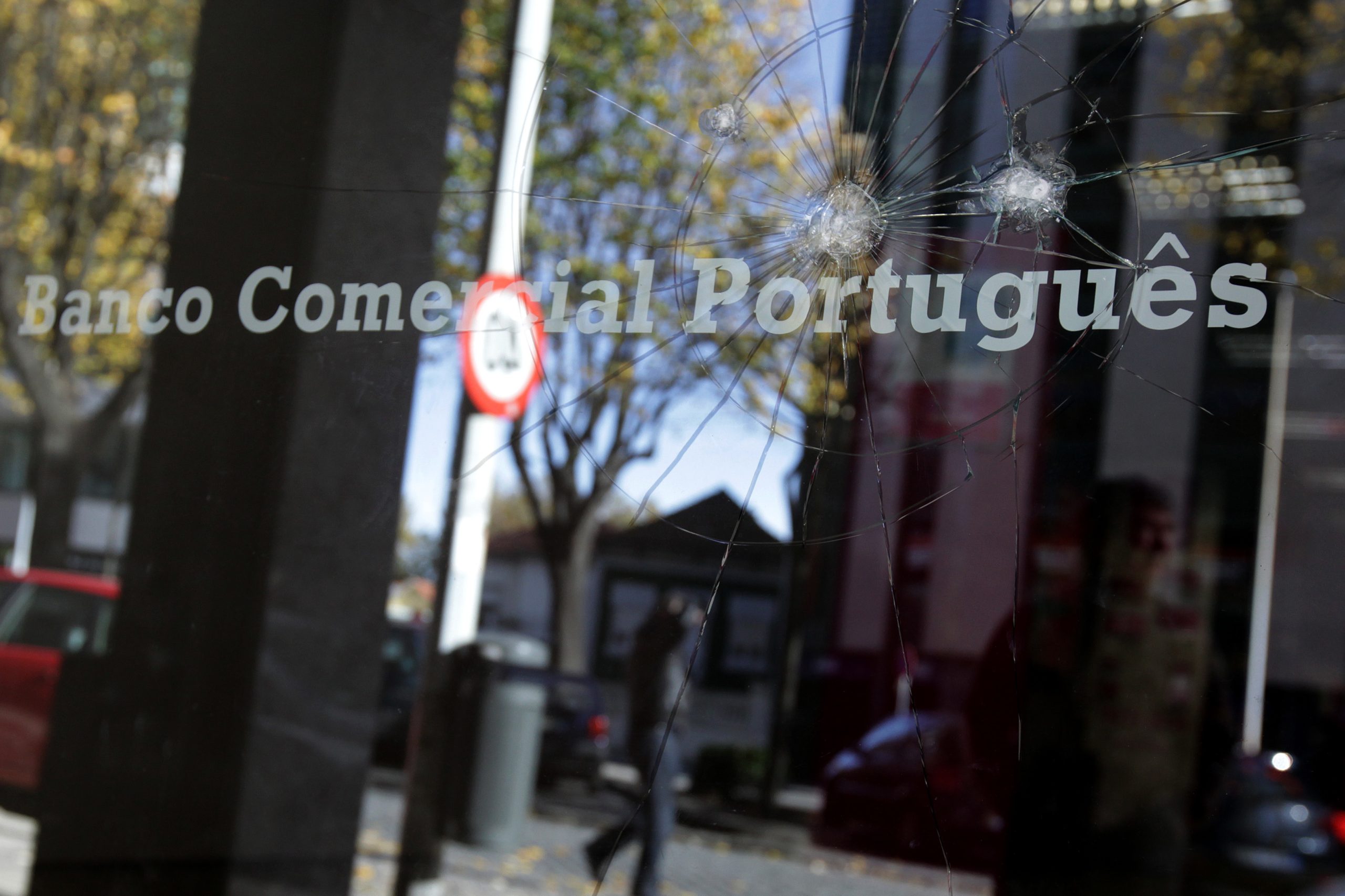 Banco do BCP na Polónia com prejuízos de 181,2 milhões de euros nos primeiros nove meses do ano