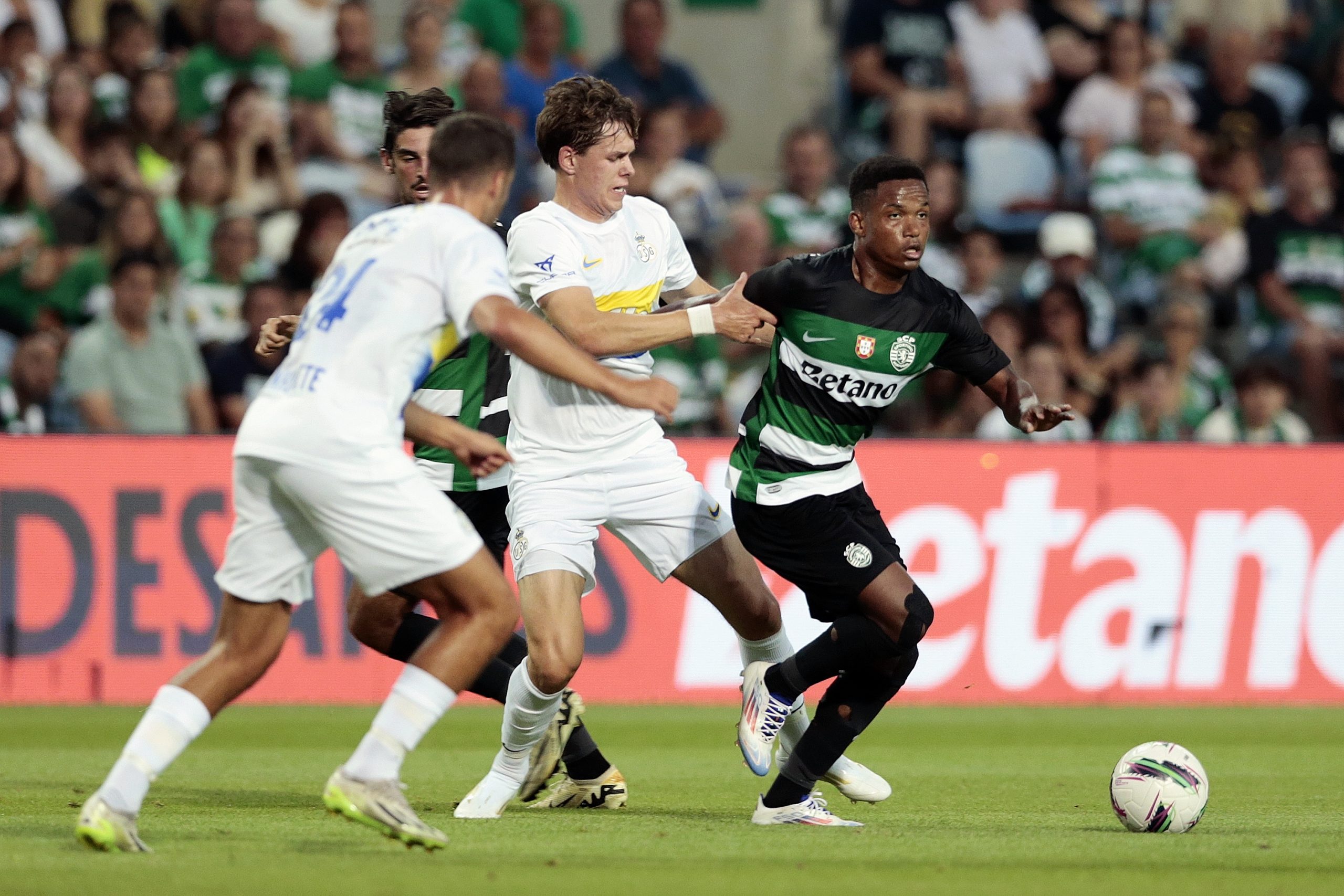 Sporting empata com belgas do Union Saint-Gilloise em jogo particular