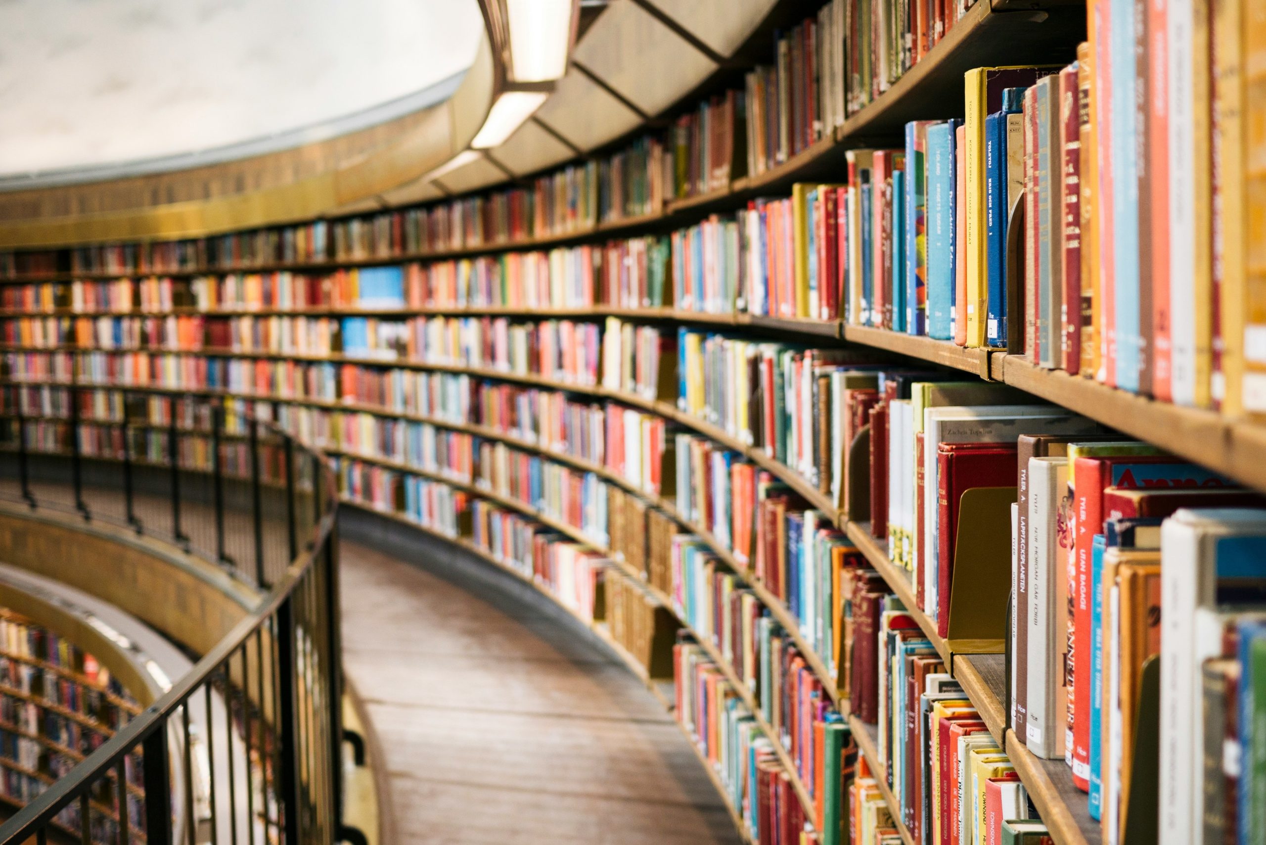 Precisamos de mais leitura e de menos ‘skimming’. A boa notícia é que bastam 10 minutos por dia para recuperar o hábito