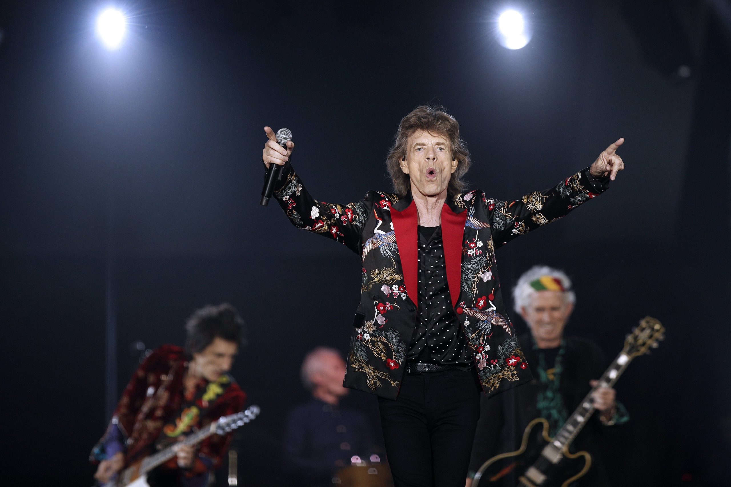 Mick Jagger: “Recordo-a desde que era uma bonita jovem até ser a adorada avó da nação”