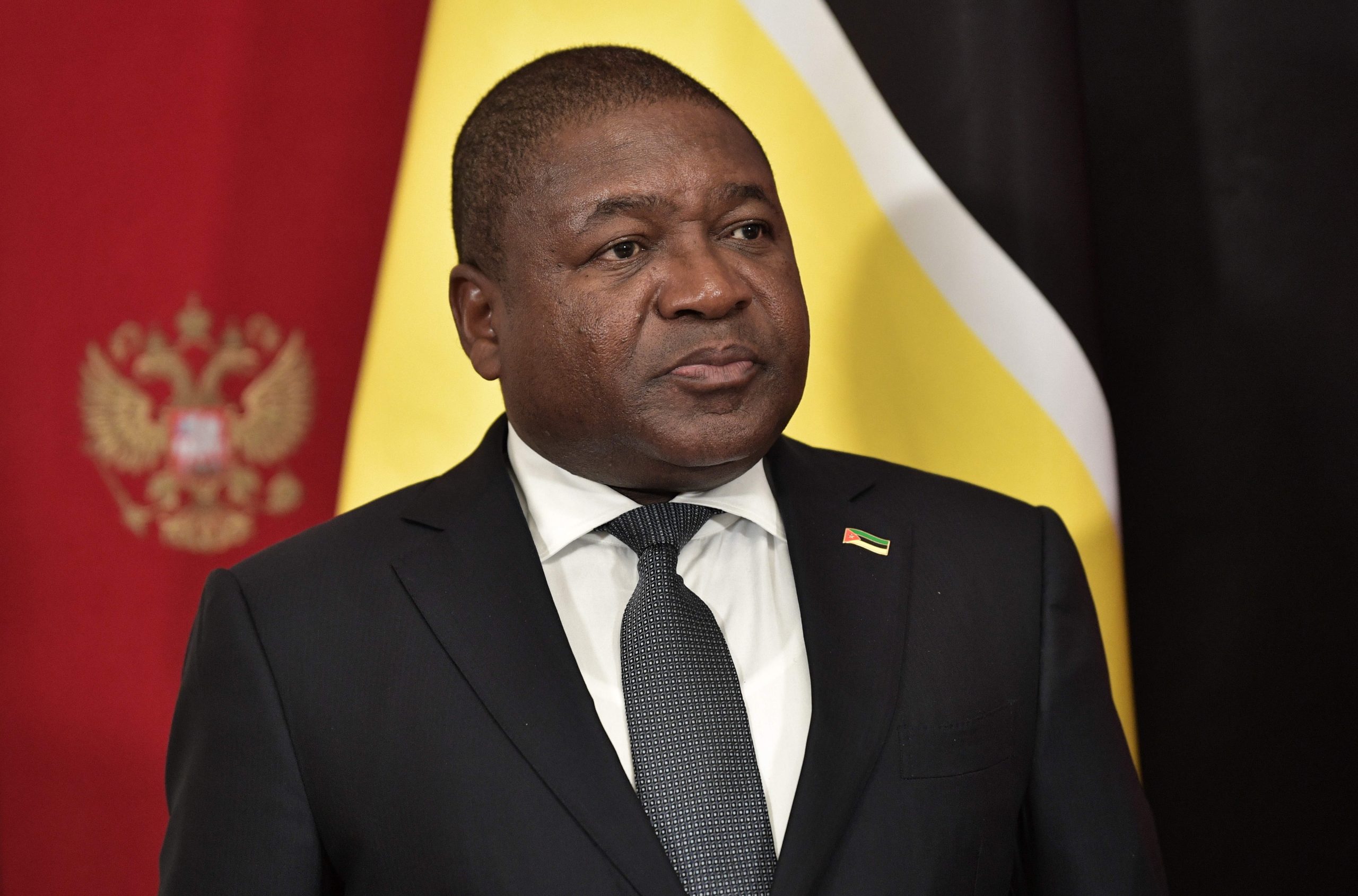 Filipe Nyusi diz estar em contacto com a Renamo para dinamizar processo de desarmamento